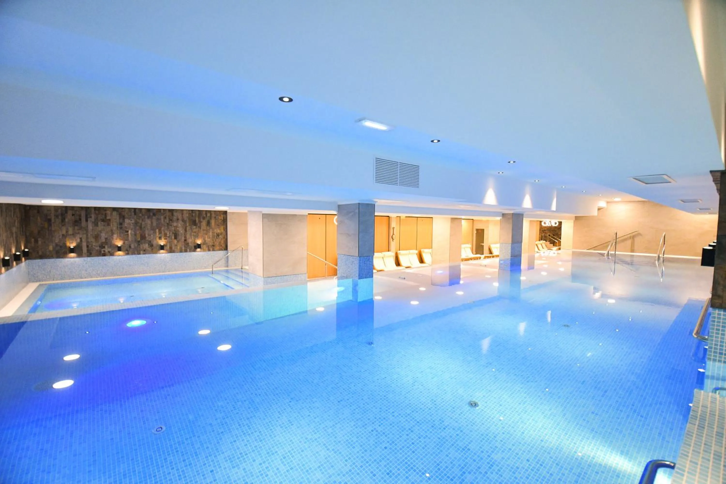 Mirage Resort & Spa