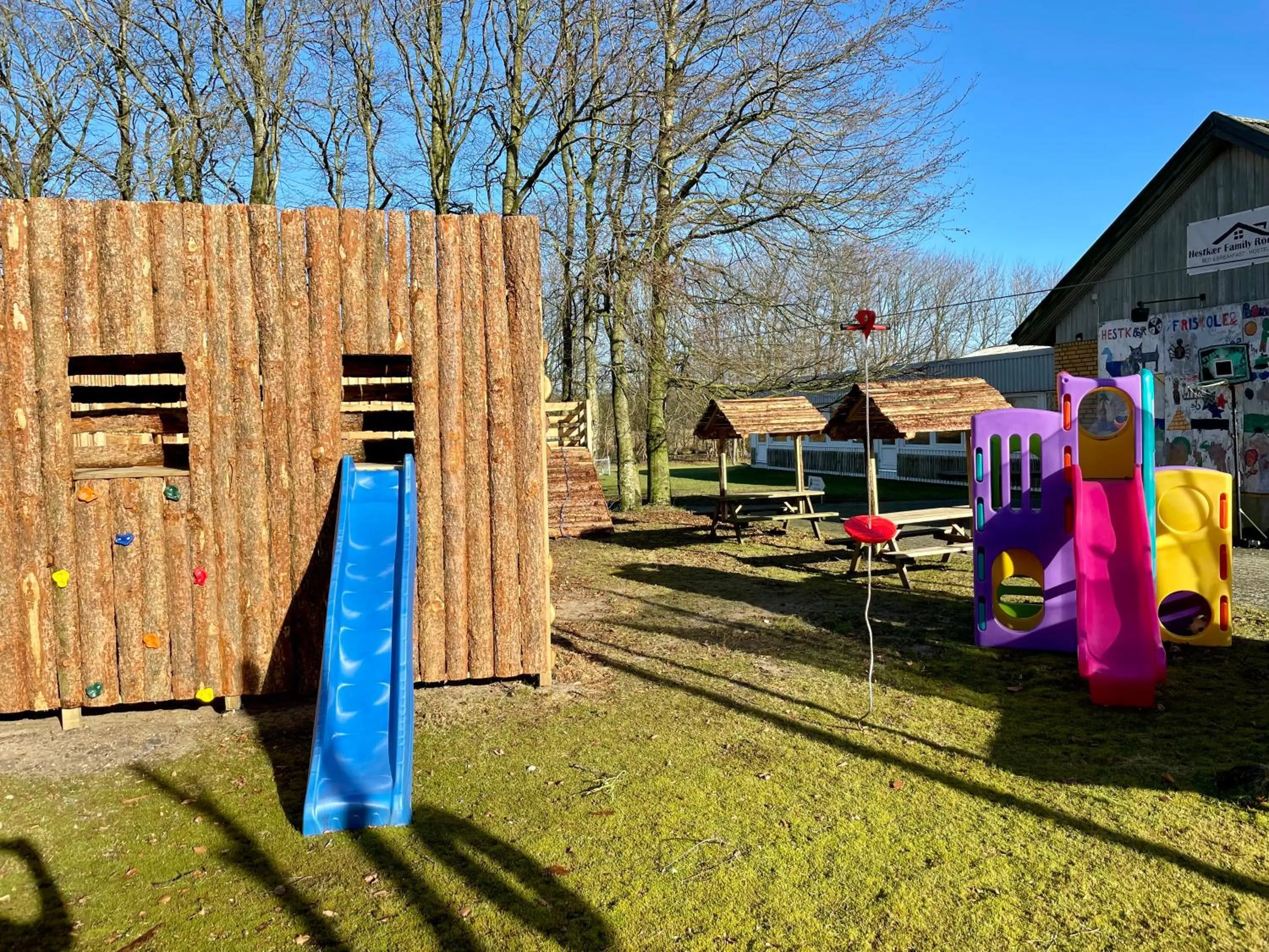 Children play ground in Hestkær Family Rooms