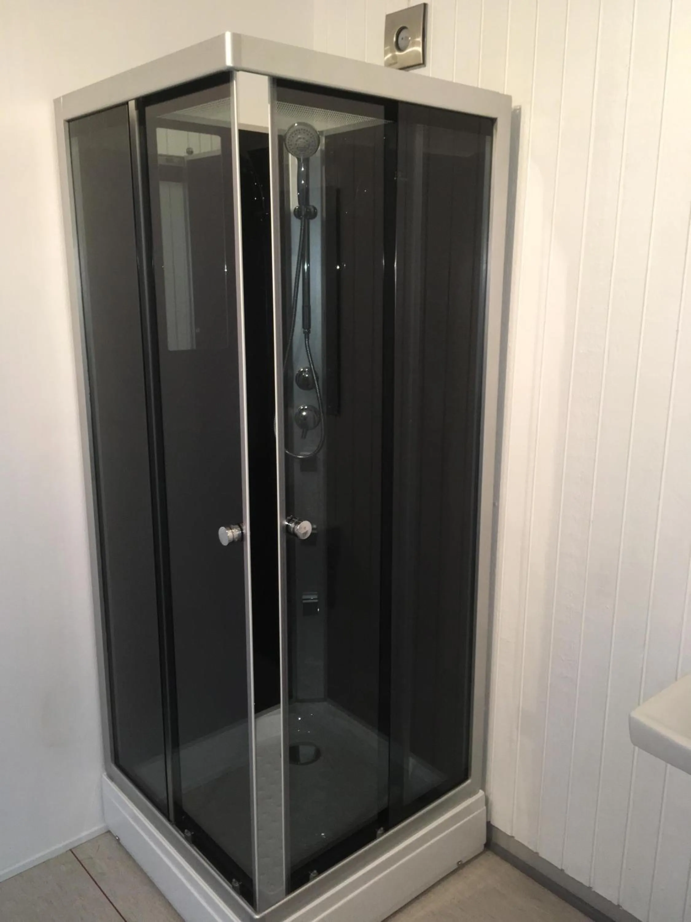 Bathroom in Hestkær Family Rooms