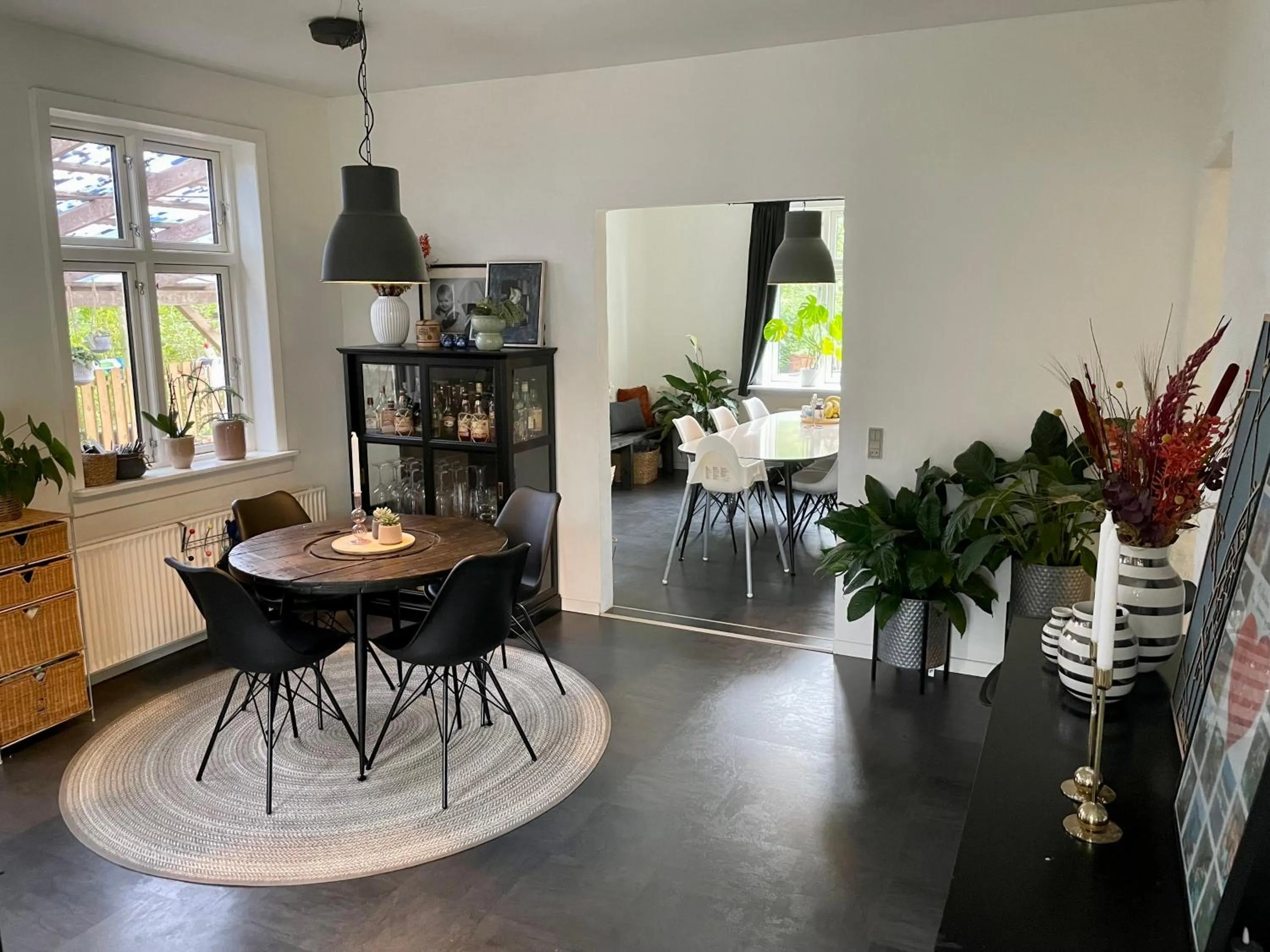 Living room in Hestkær Family Rooms
