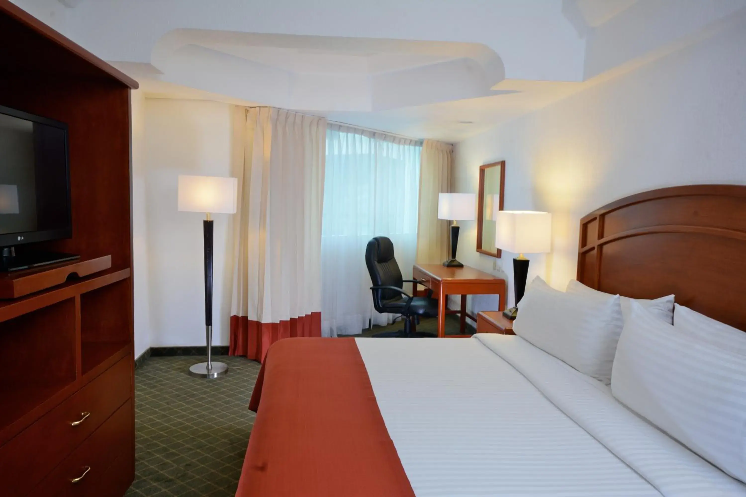 Photo of the whole room, Bed in Mision Pachuca Photo of the whole room, Bed in Mision Pachuca