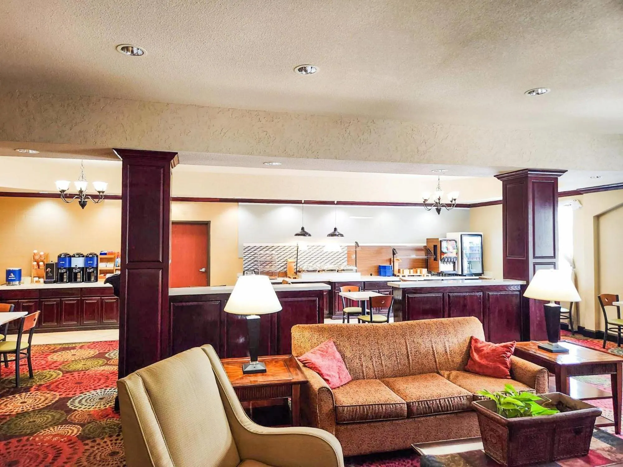 Lobby or reception in Country Inn & Suites by Radisson, Terrell