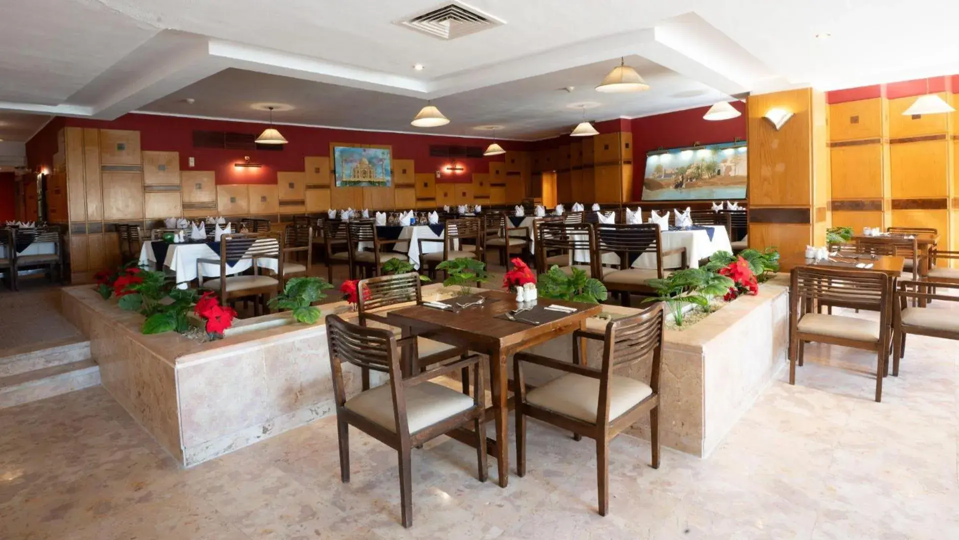 Restaurant/places to eat in Sunny Days Mirette Family Resort Restaurant/places to eat in Sunny Days Mirette Family Resort