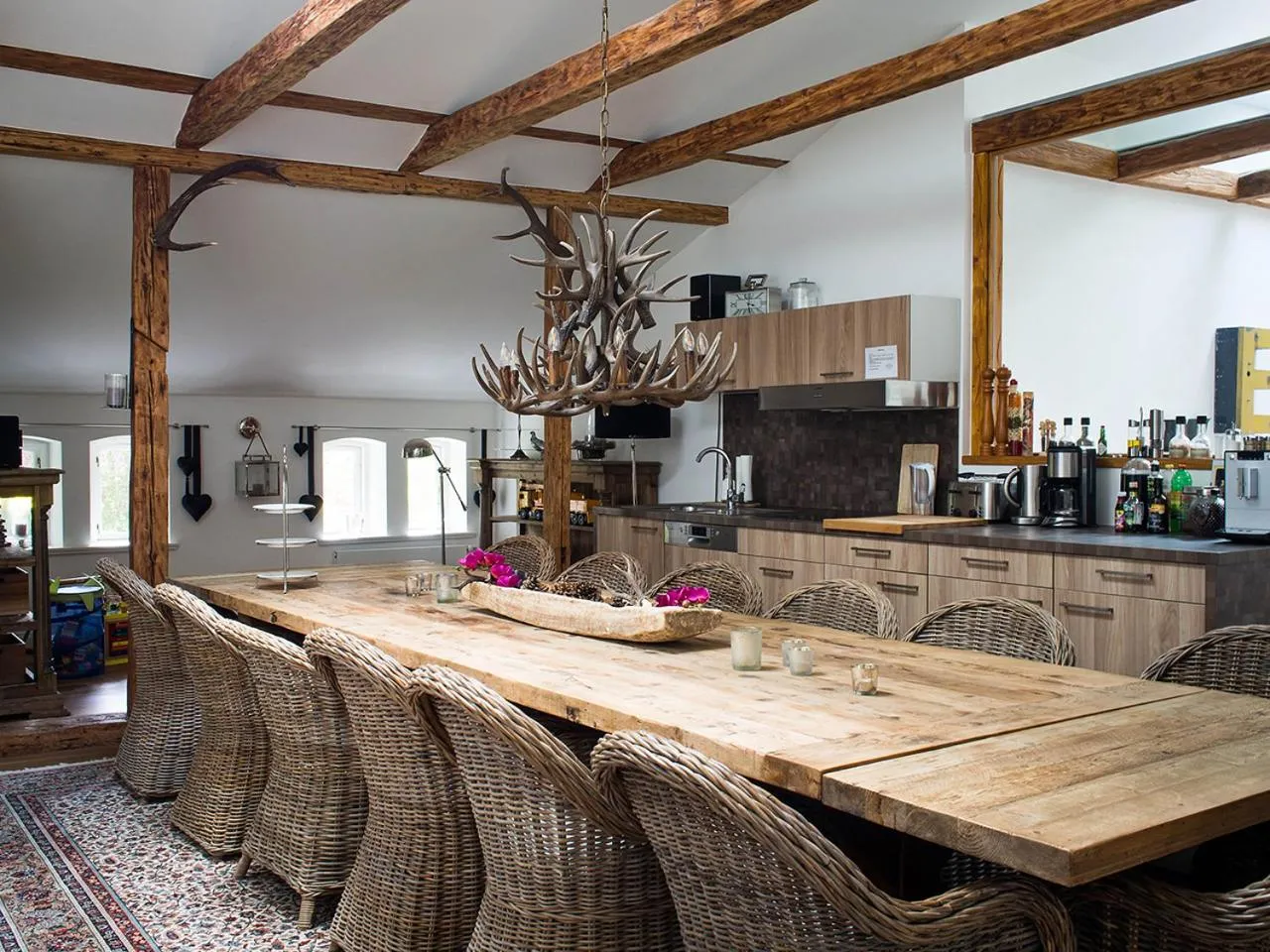 Dining area in Herrenhaus Gut Neuruppersdorf