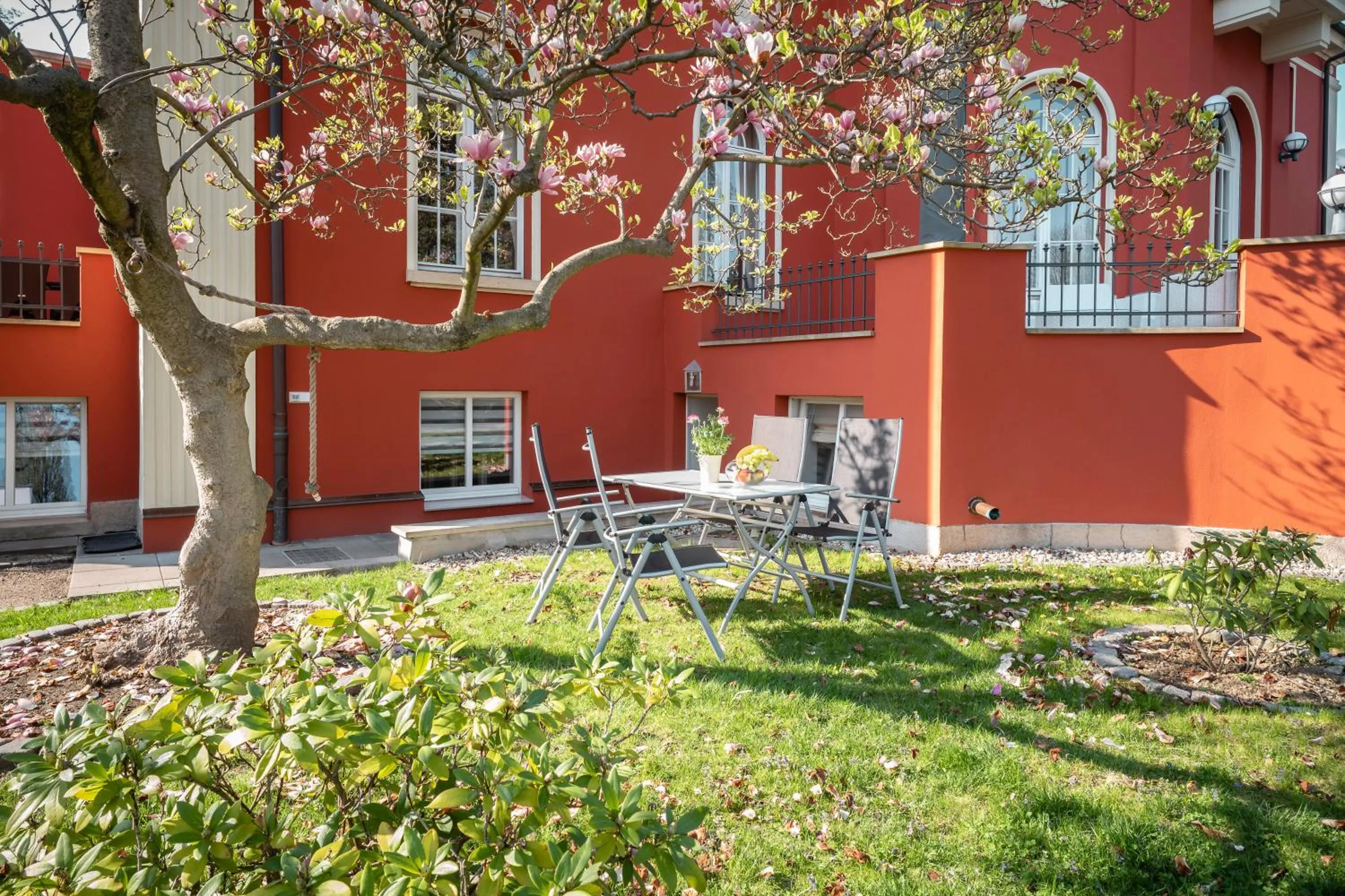 Facade/entrance in Villa am Park Apartment