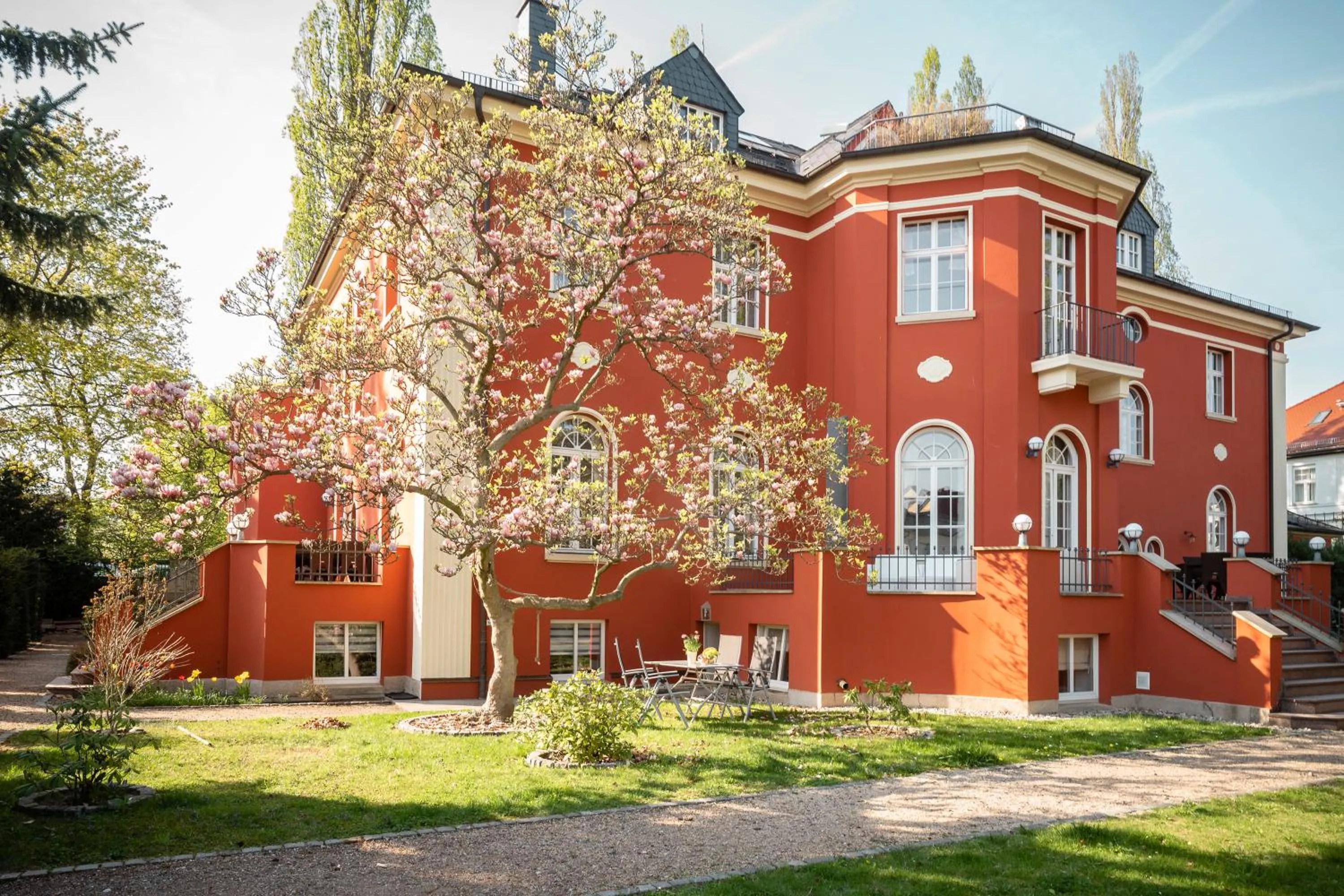 Facade/entrance in Villa am Park Apartment