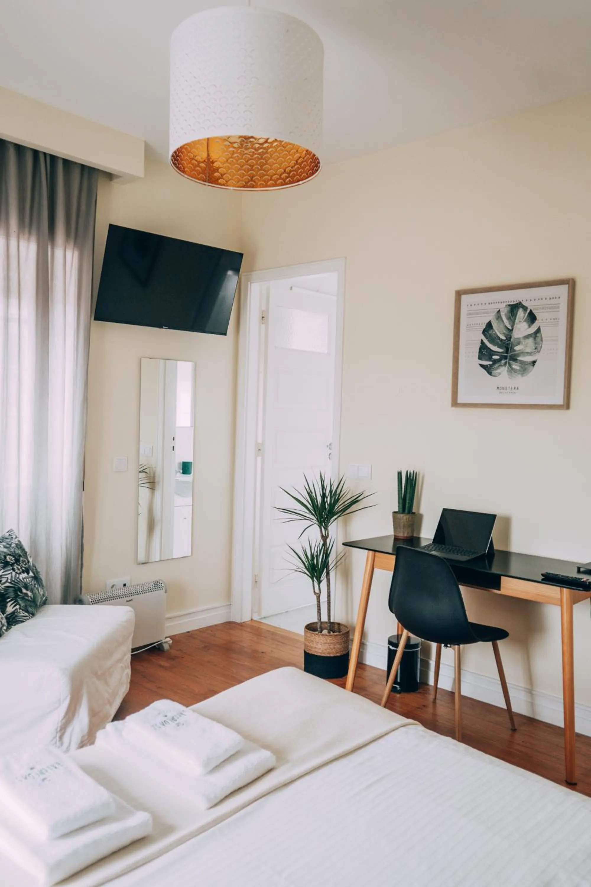 Bedroom, Bed in Green Coast Surf House