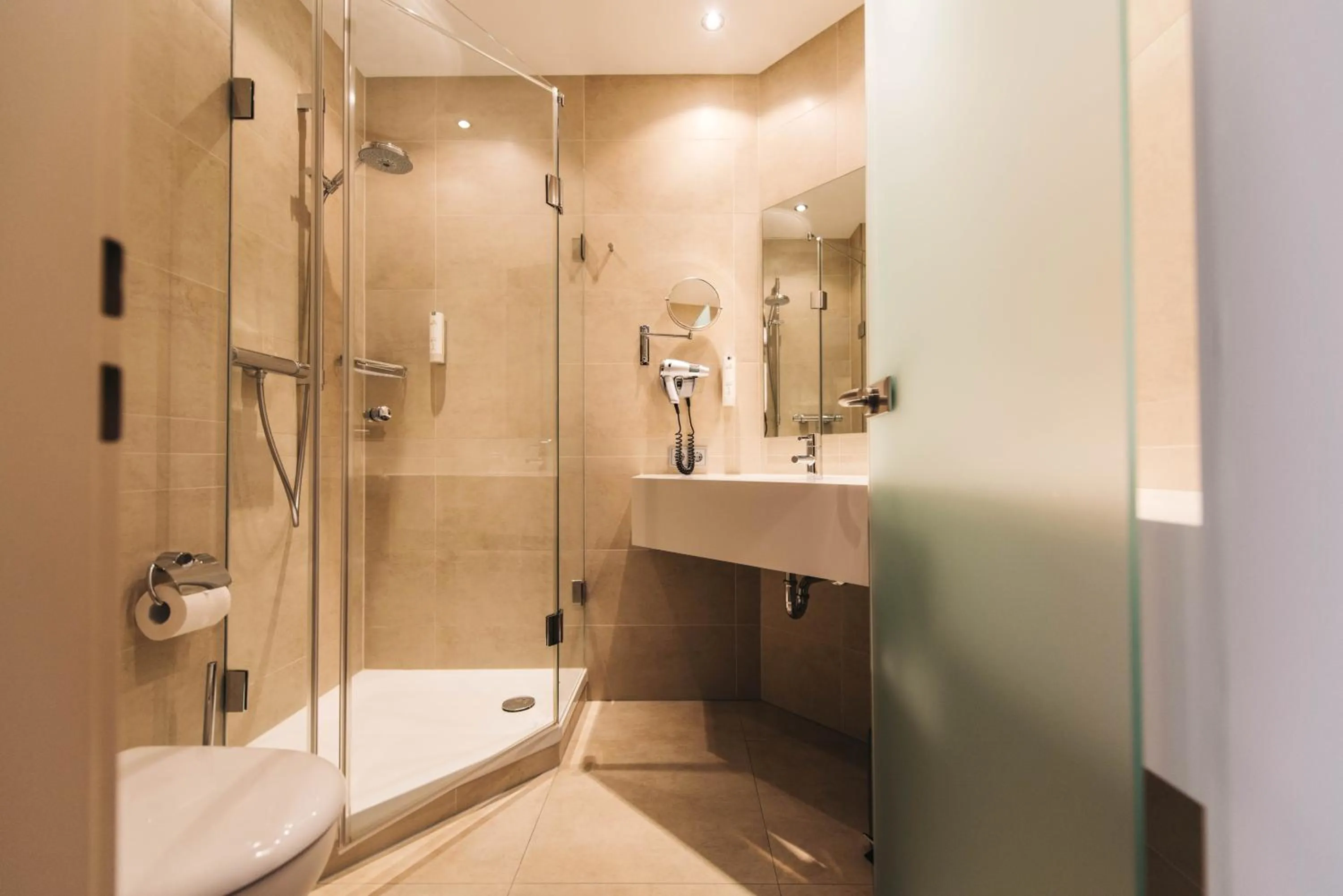 Shower in HOTEL KOCKS am Mühlenberg