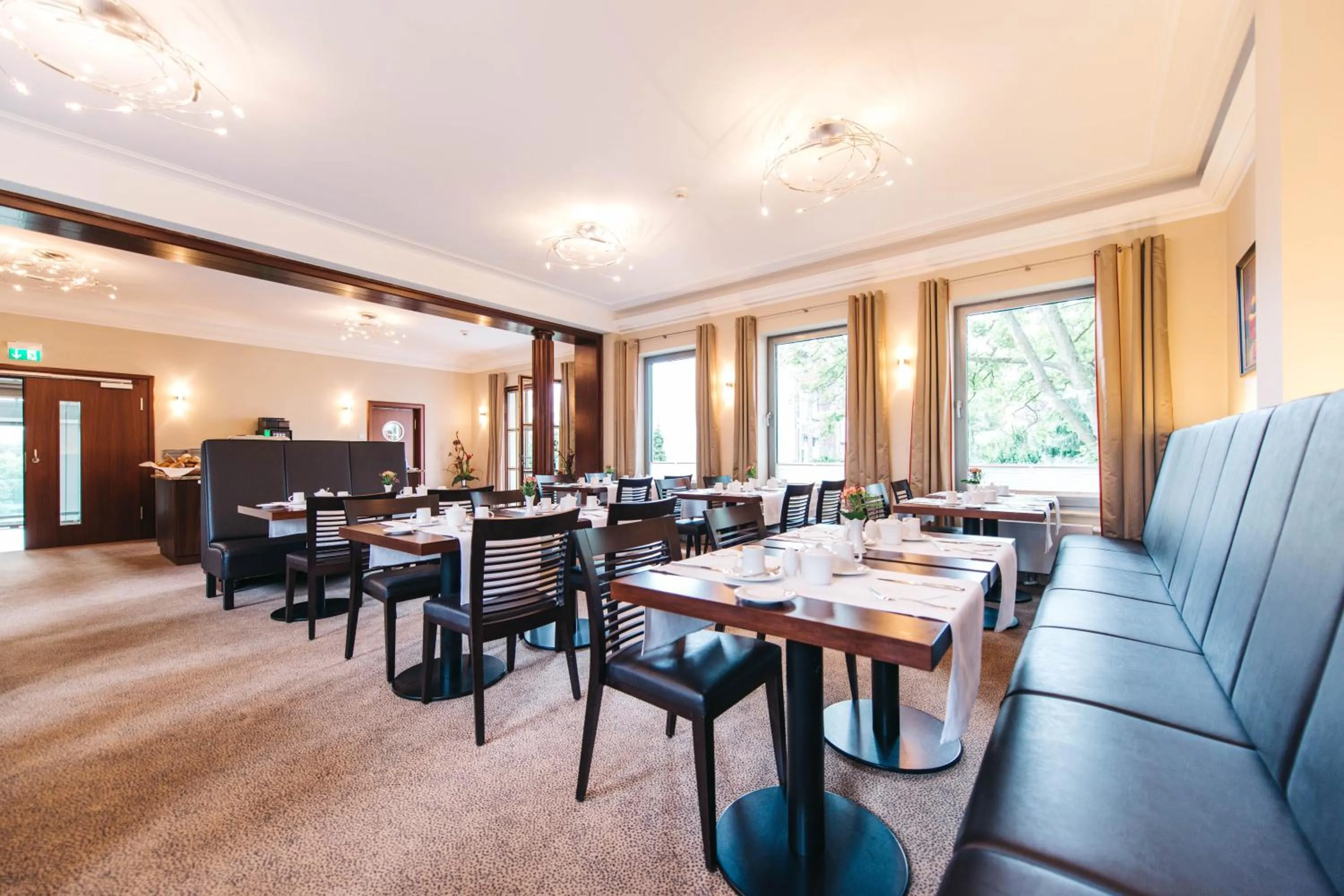 Buffet breakfast in HOTEL KOCKS am Mühlenberg