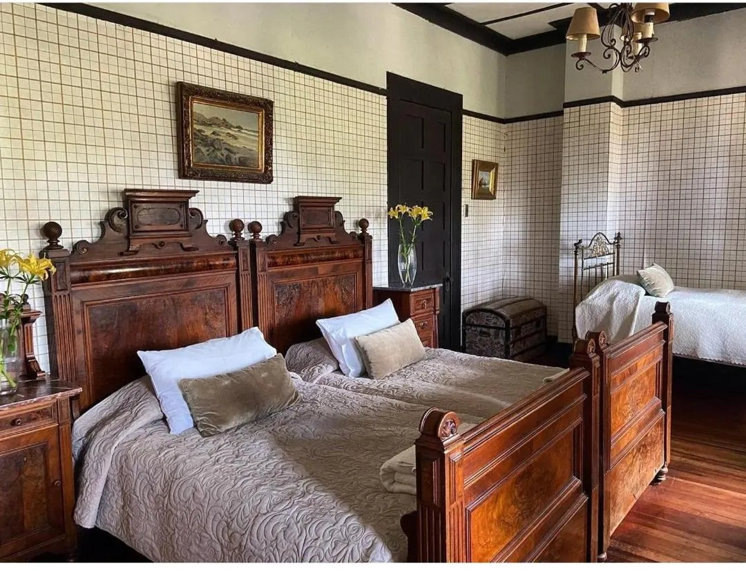 Triple Room with Sea View in Casa Wilson