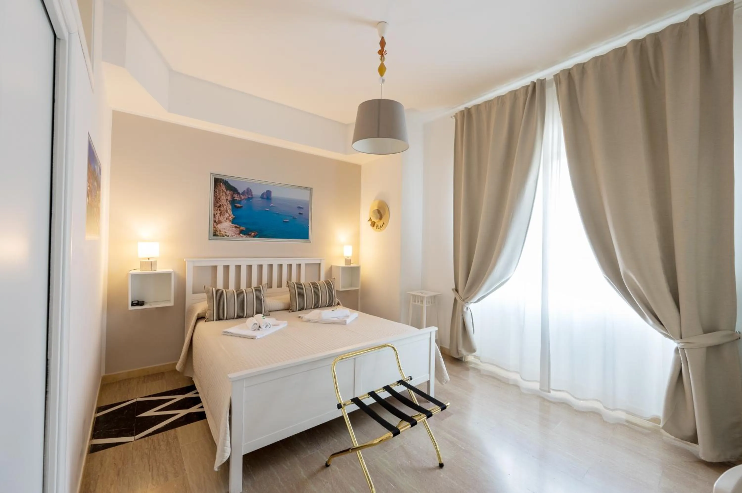 Bedroom, Bed in Panoramic Rooms Salerno