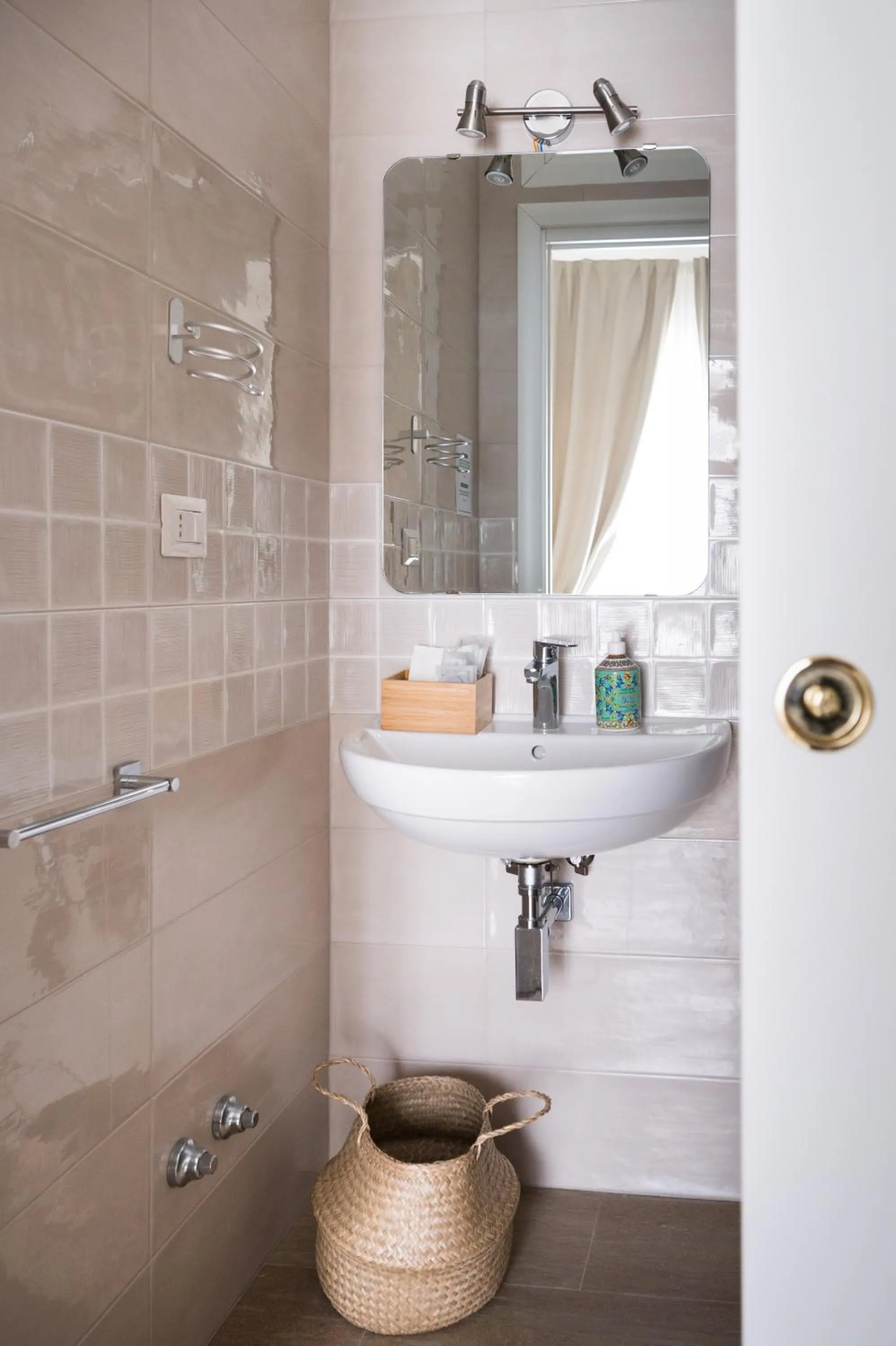 Bathroom in Panoramic Rooms Salerno