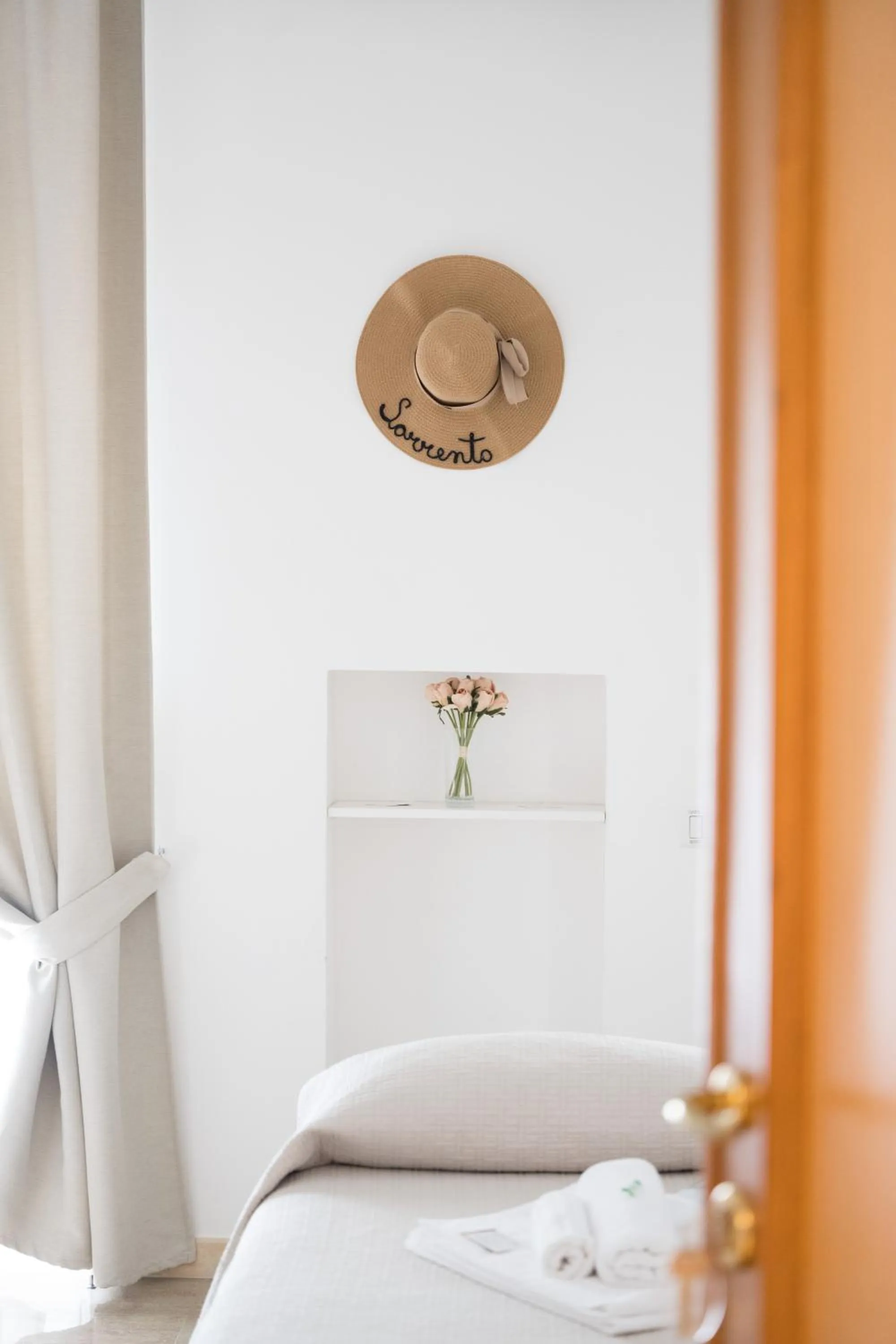 Decorative detail, Bed in Panoramic Rooms Salerno