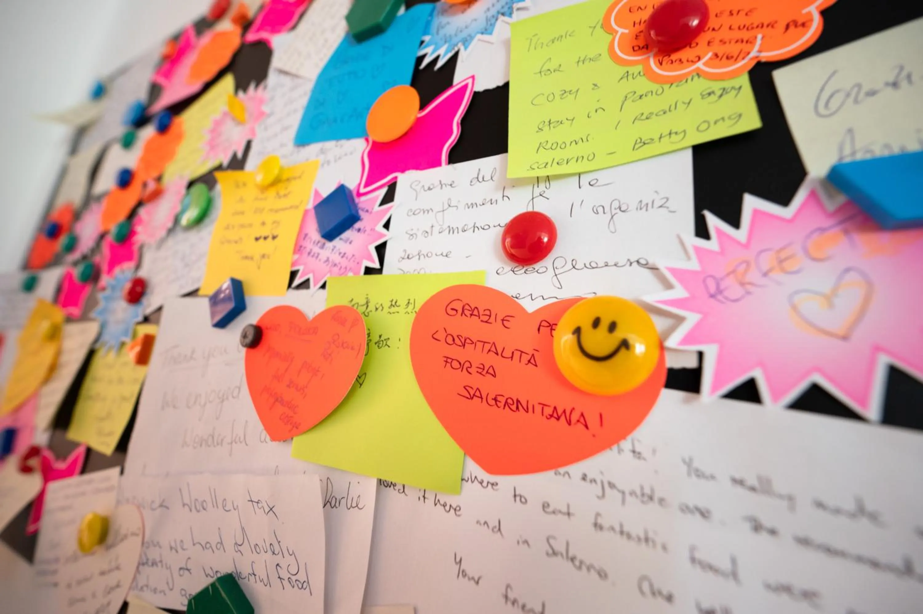 Text overlay in Panoramic Rooms Salerno