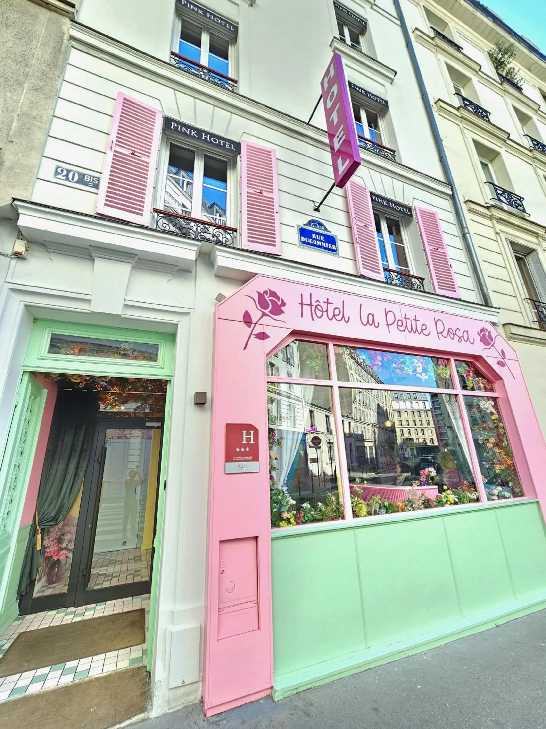 Facade/entrance in Hotel La Petite Rosa