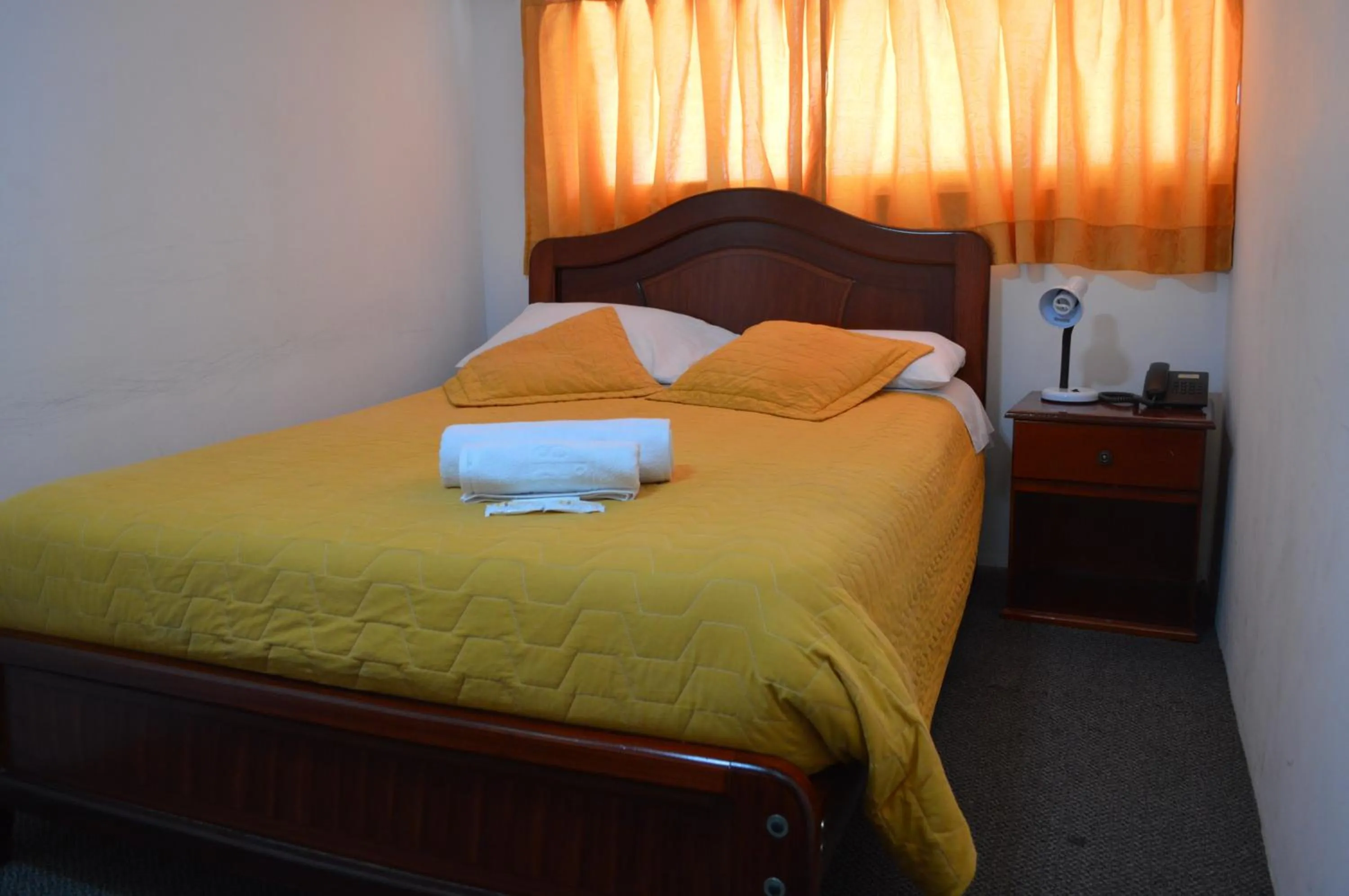 Bedroom, Bed in Hotel 9 de Octubre