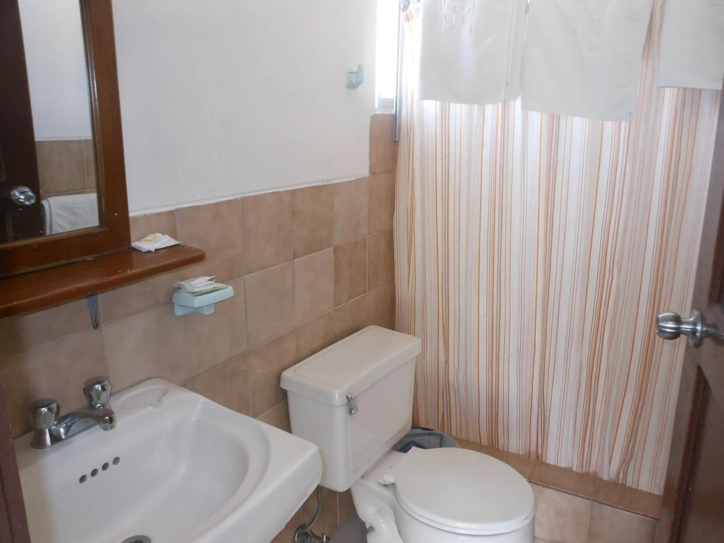 Double Room (1 bed) in Hotel 9 de Octubre Double Room (1 bed) in Hotel 9 de Octubre