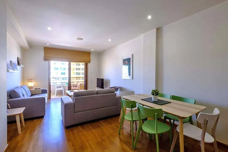 Les Palmiers Beach Boutique Hotel & Luxury Apartments