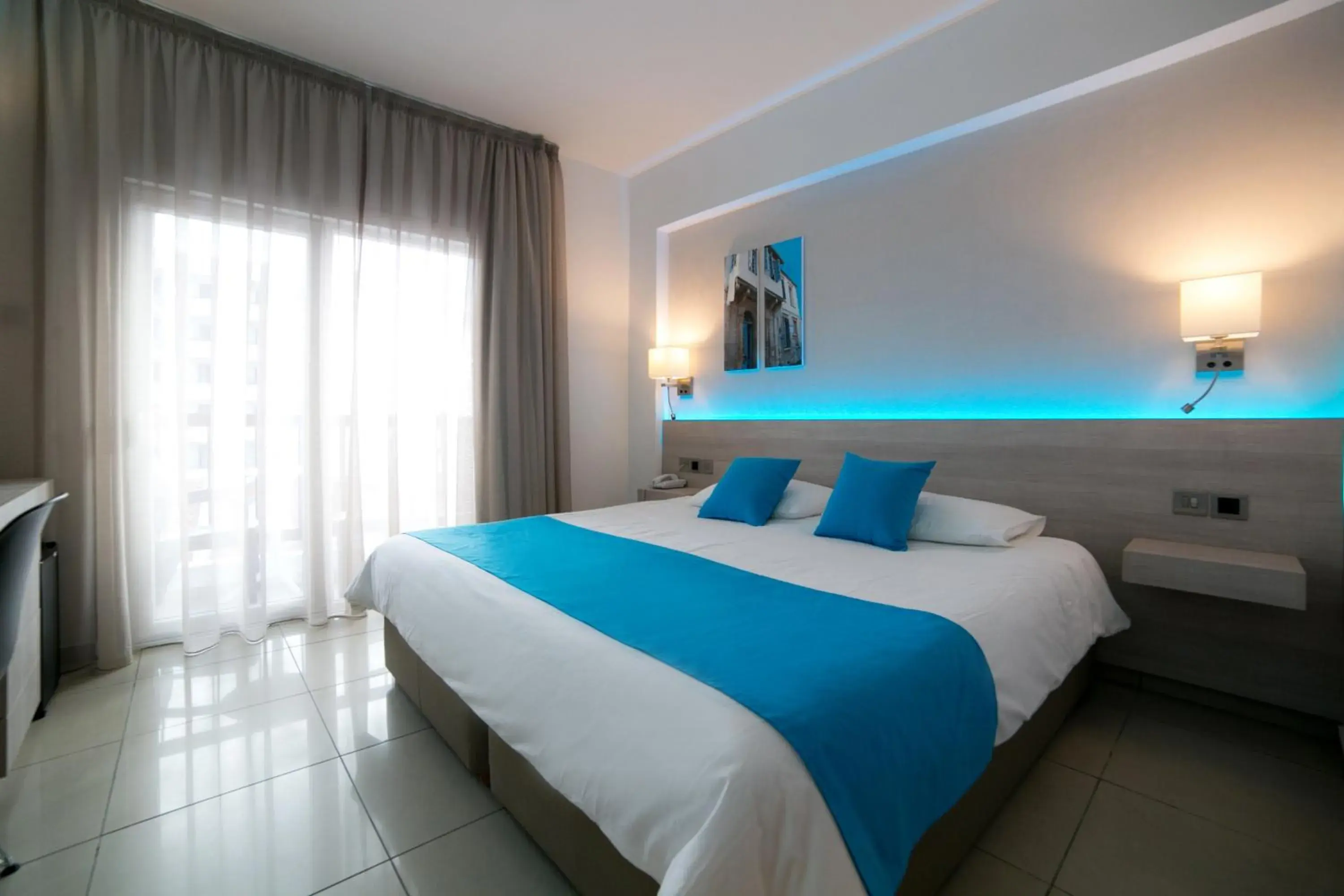 Double or Twin Room with Car Package in Les Palmiers Beach Boutique Hotel & Luxury Apartments Double or Twin Room with Car Package in Les Palmiers Beach Boutique Hotel & Luxury Apartments