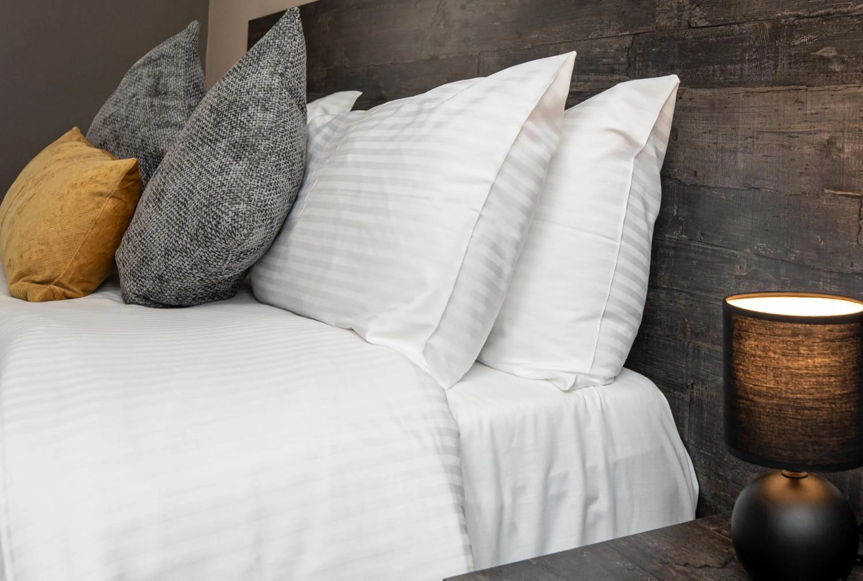 Bedroom, Bed in Rise Urban Art Hotel