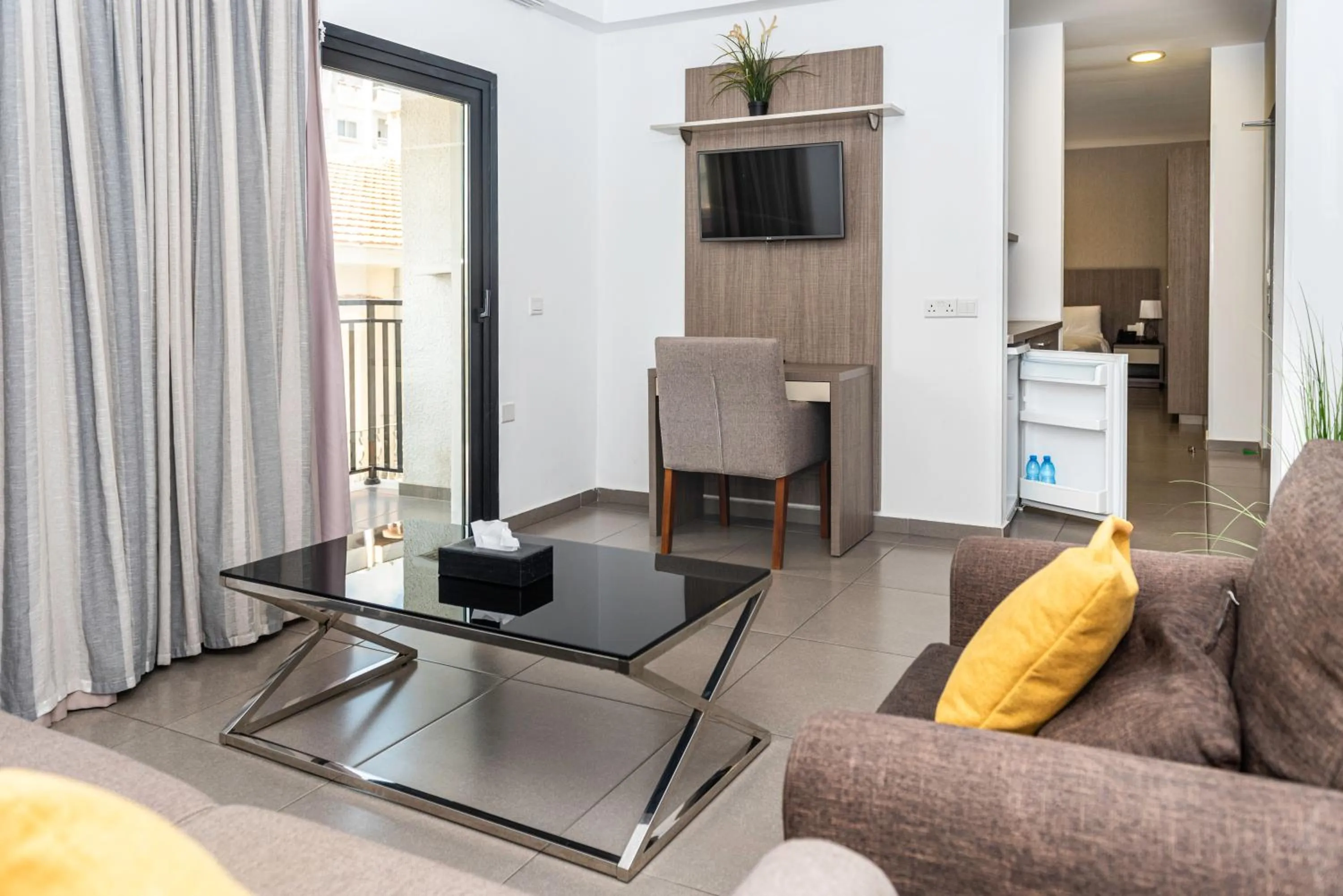 Living room in Rise Urban Art Hotel