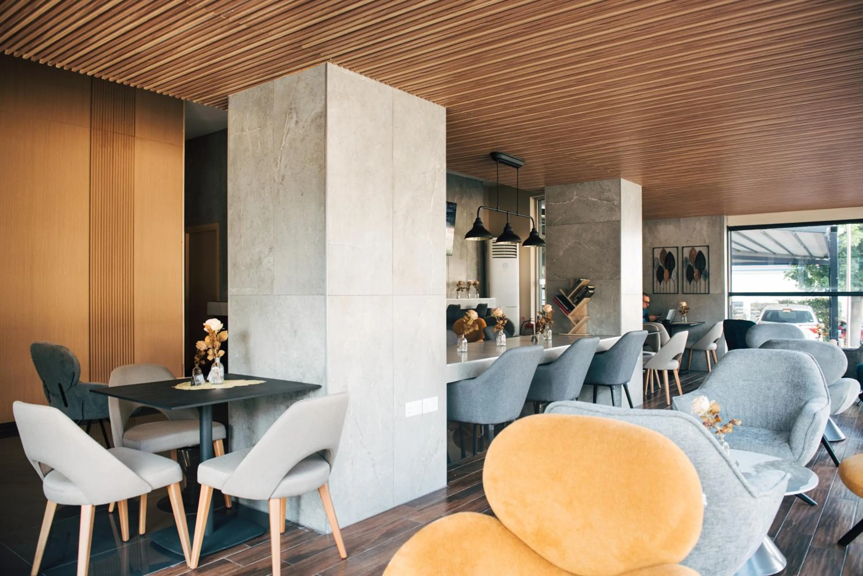 internet in Rise Urban Art Hotel