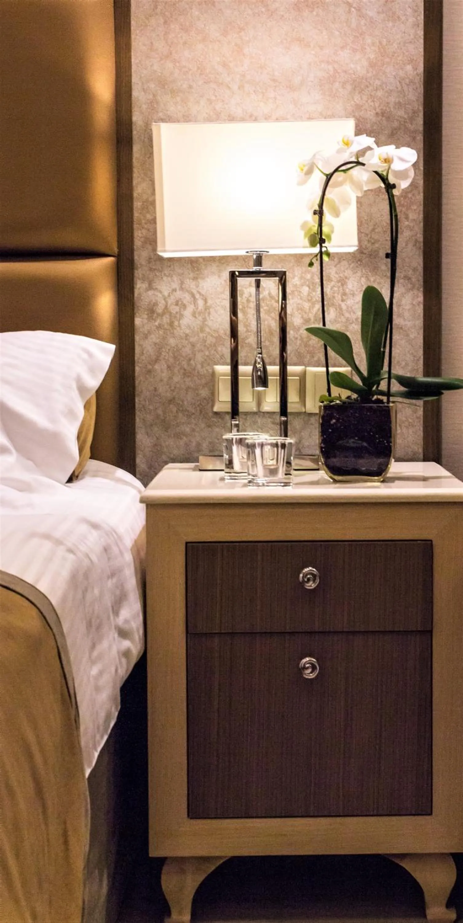 Bed in Adams Beach Hotel & Spa