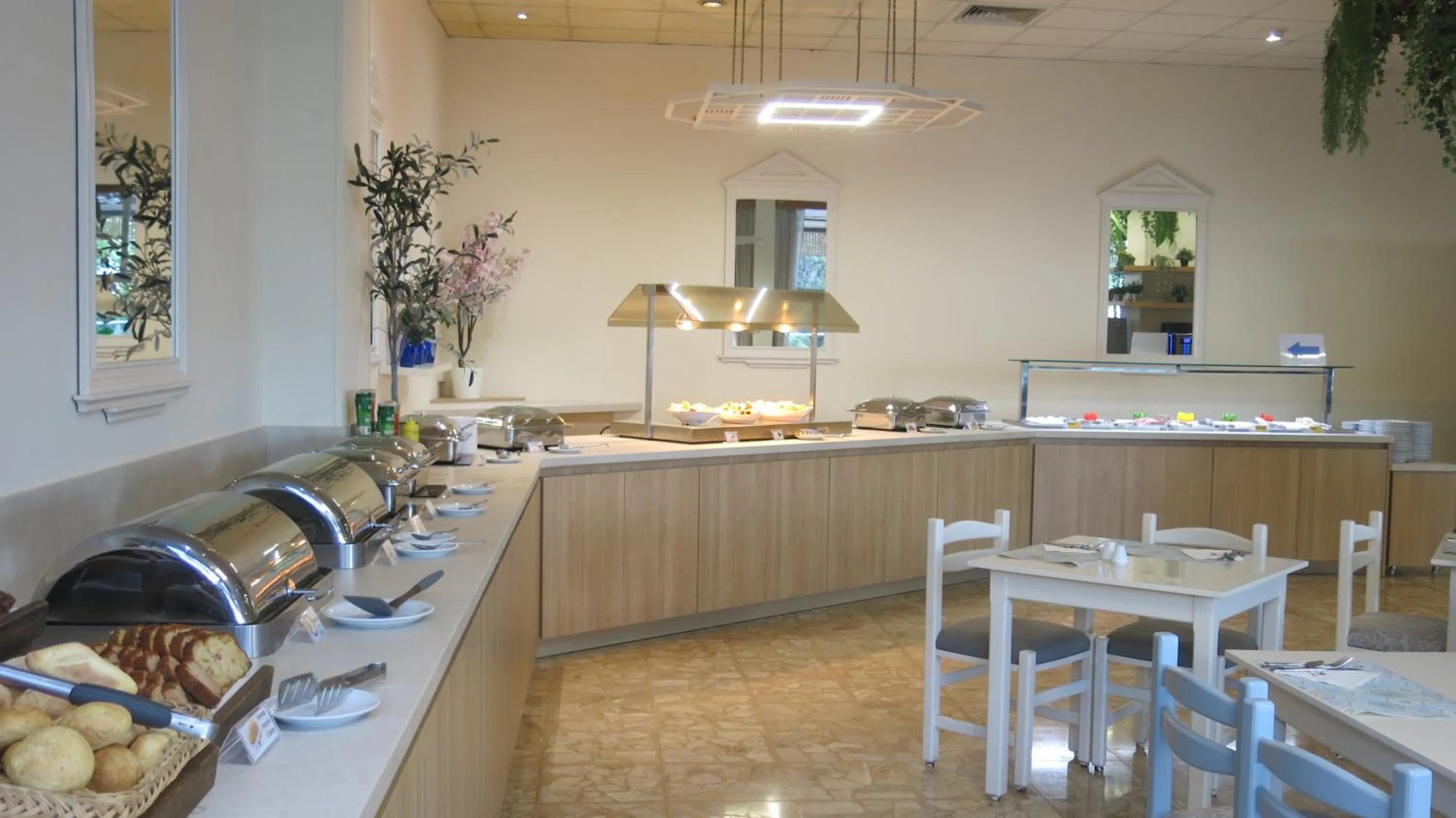 Breakfast in Marina Hotel