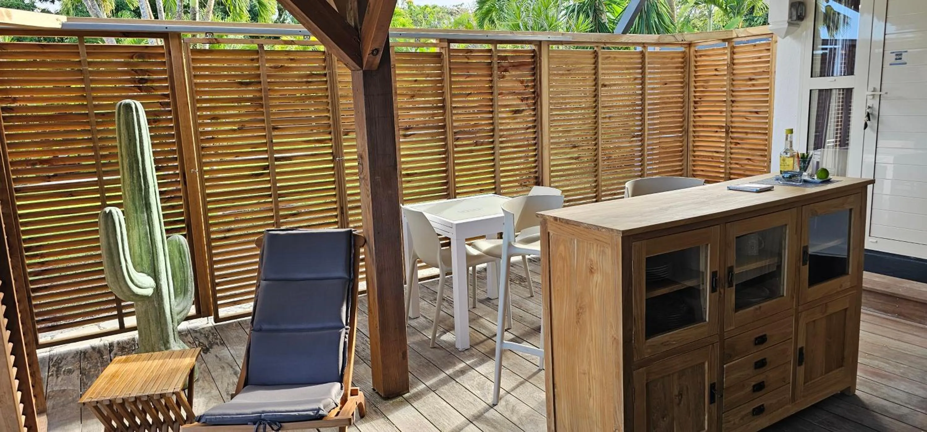 Patio in Habitation Villa Les Cassias