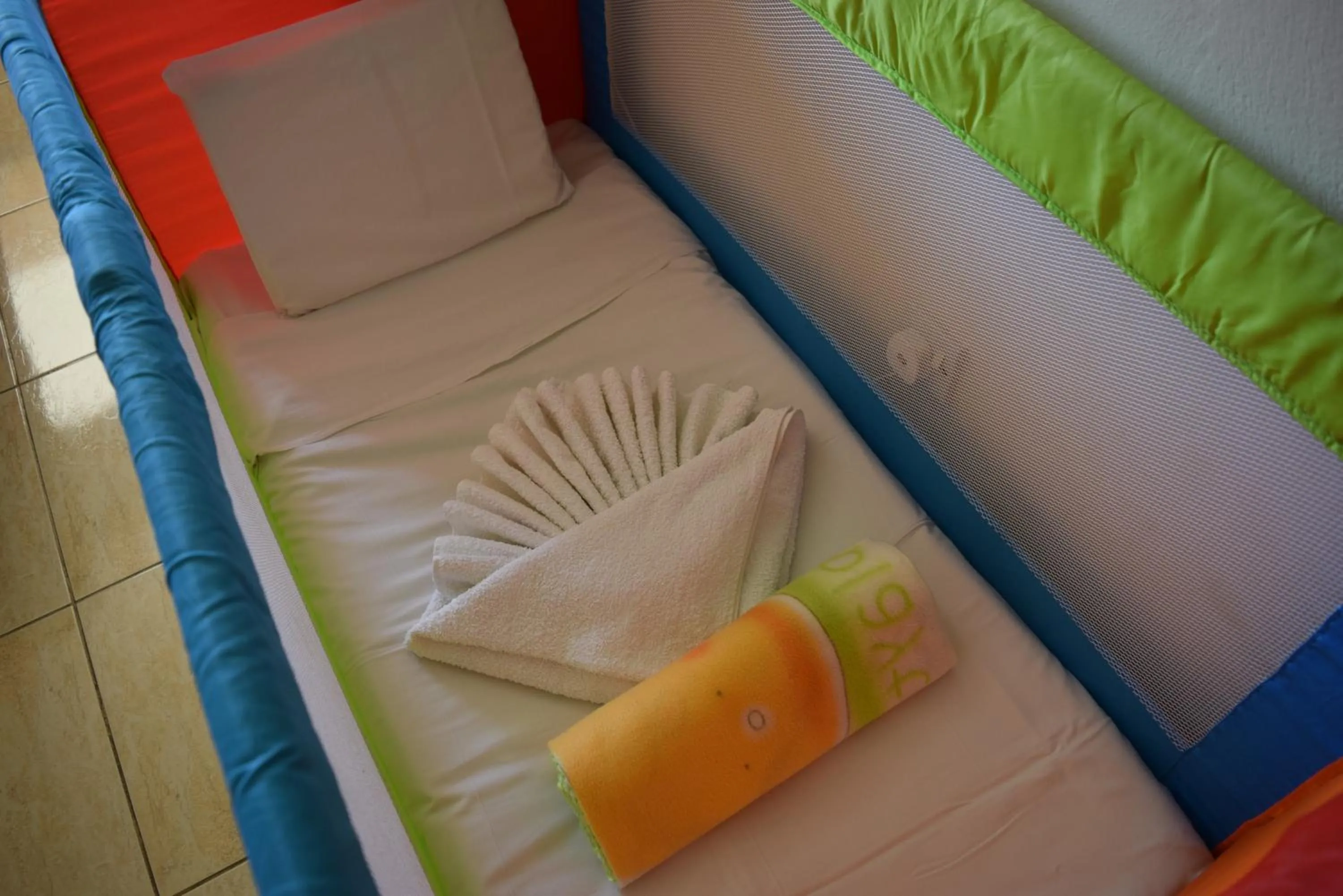 cot, Bed in Anna Hotel Apartments