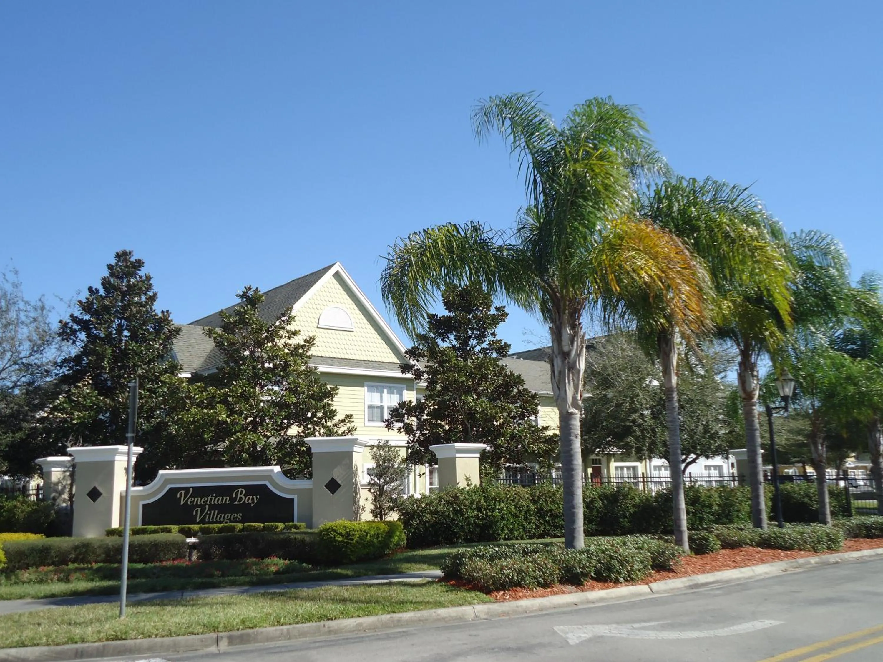 Property building in True Happiness, Housing Near Disney Word