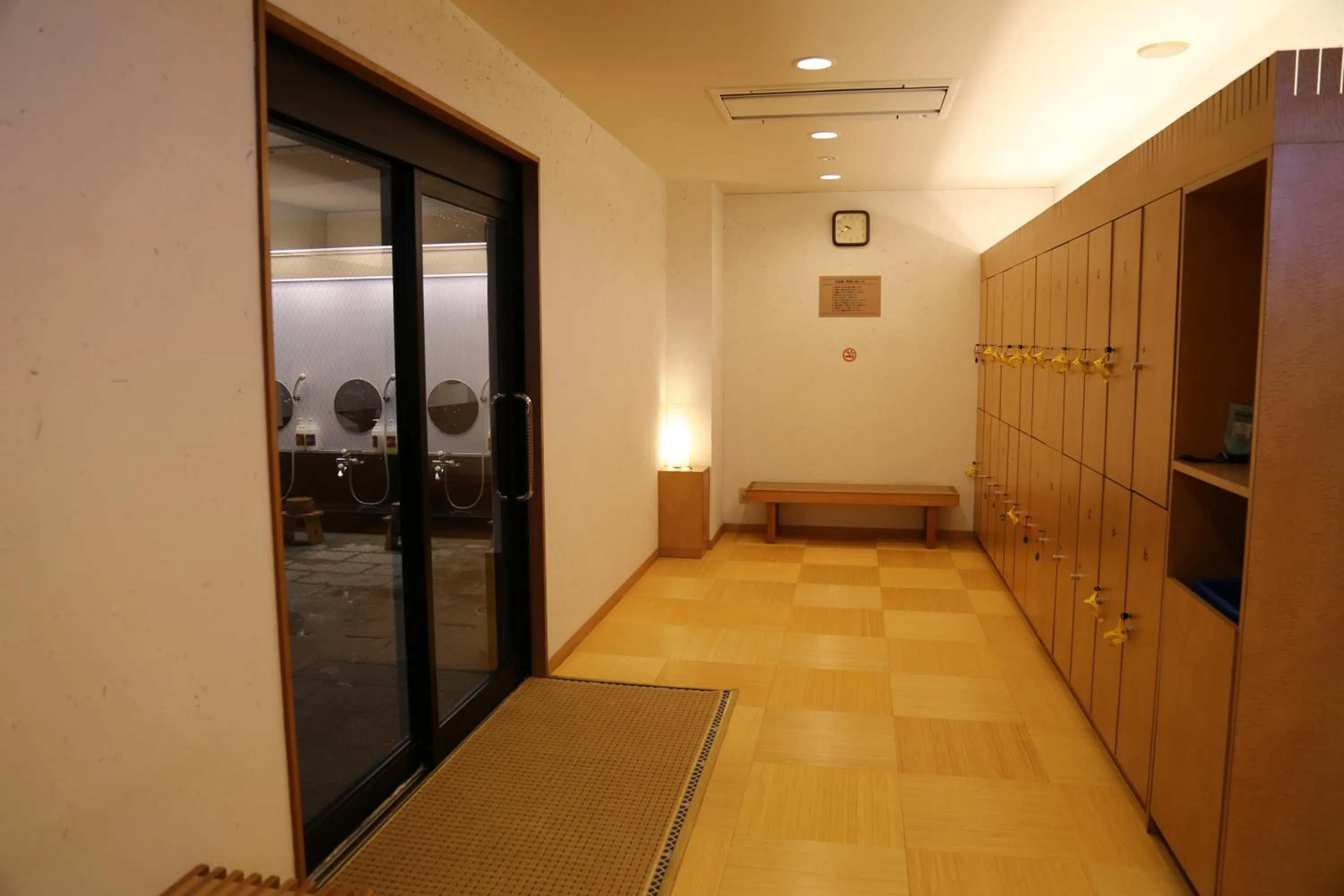 Public Bath in Hotel Plaza Arakawaoki