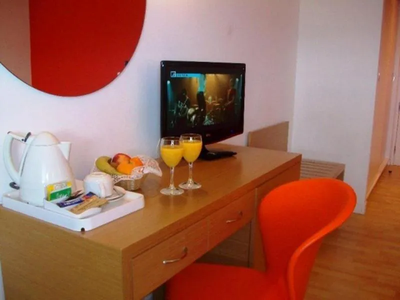 Decorative detail in Allegra GSP Sport Center