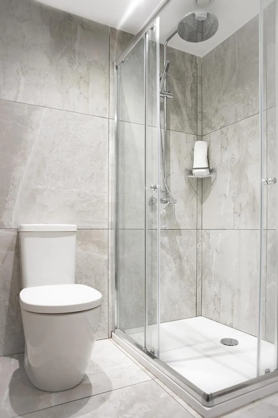 Shower in Roseum Boutique Hotel