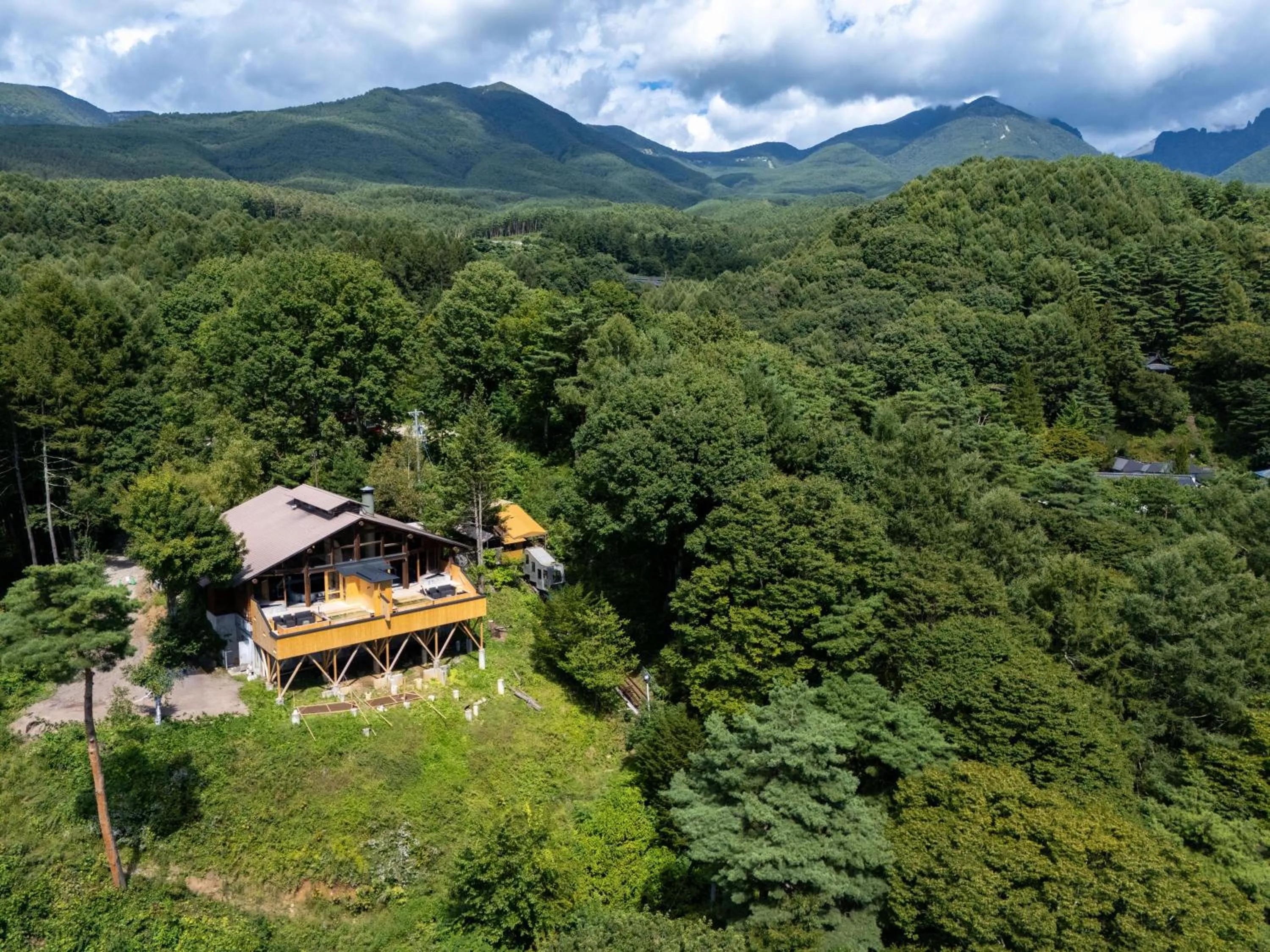 Property building in Hishino Onsen Tokiwakan