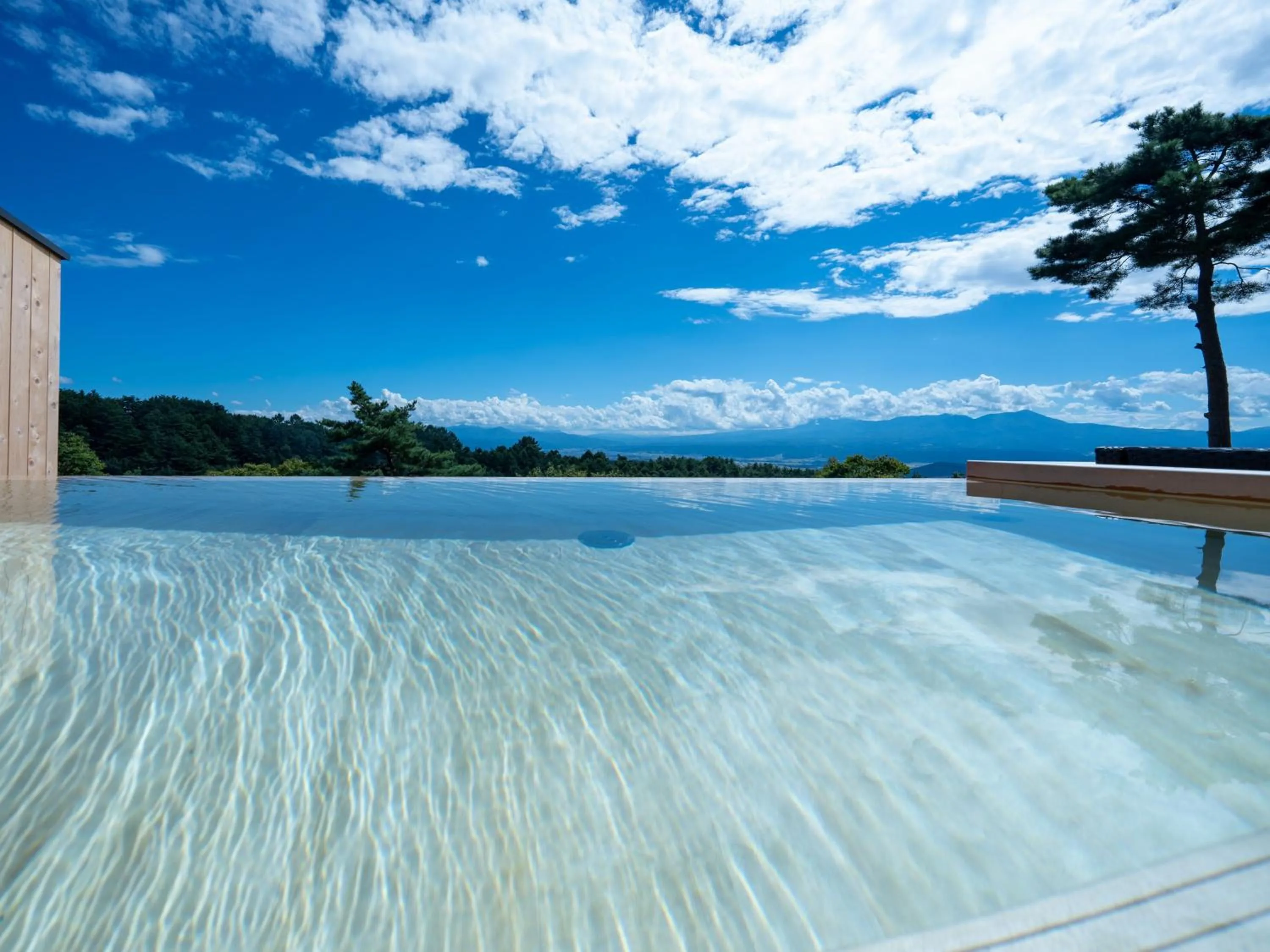 Natural landscape in Hishino Onsen Tokiwakan