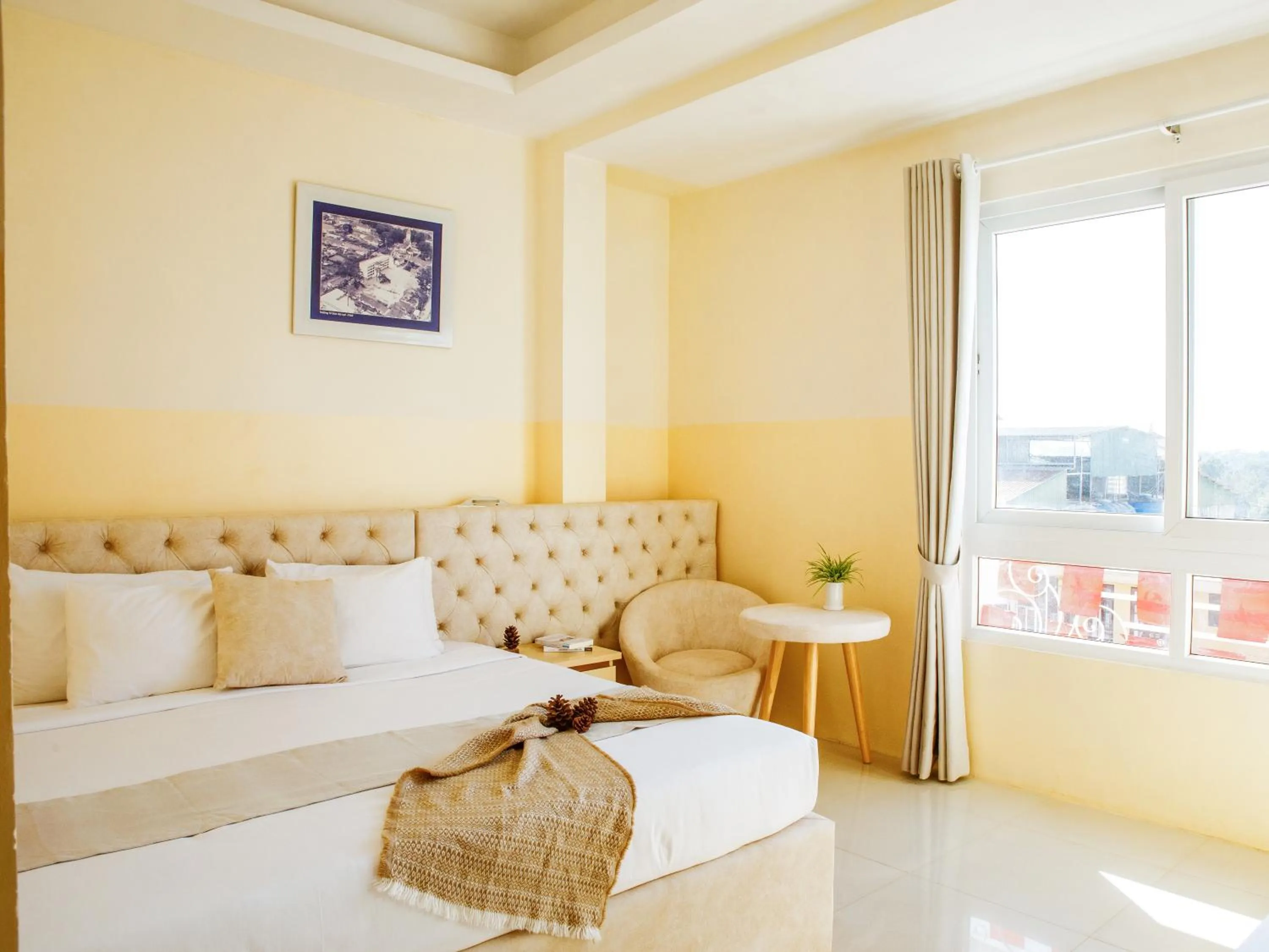 Bedroom, Bed in Ngoc Nguyen Anh Hotel Da Lat