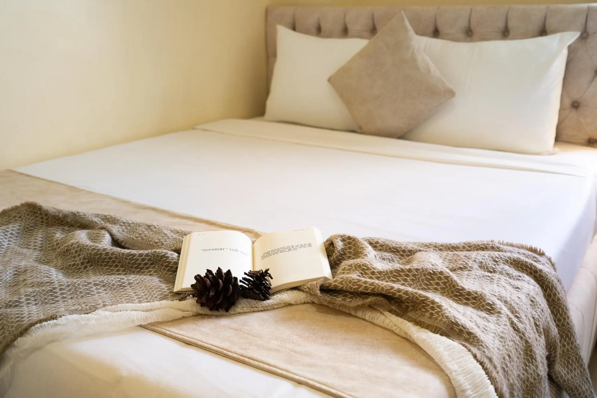 Bed in Ngoc Nguyen Anh Hotel Da Lat