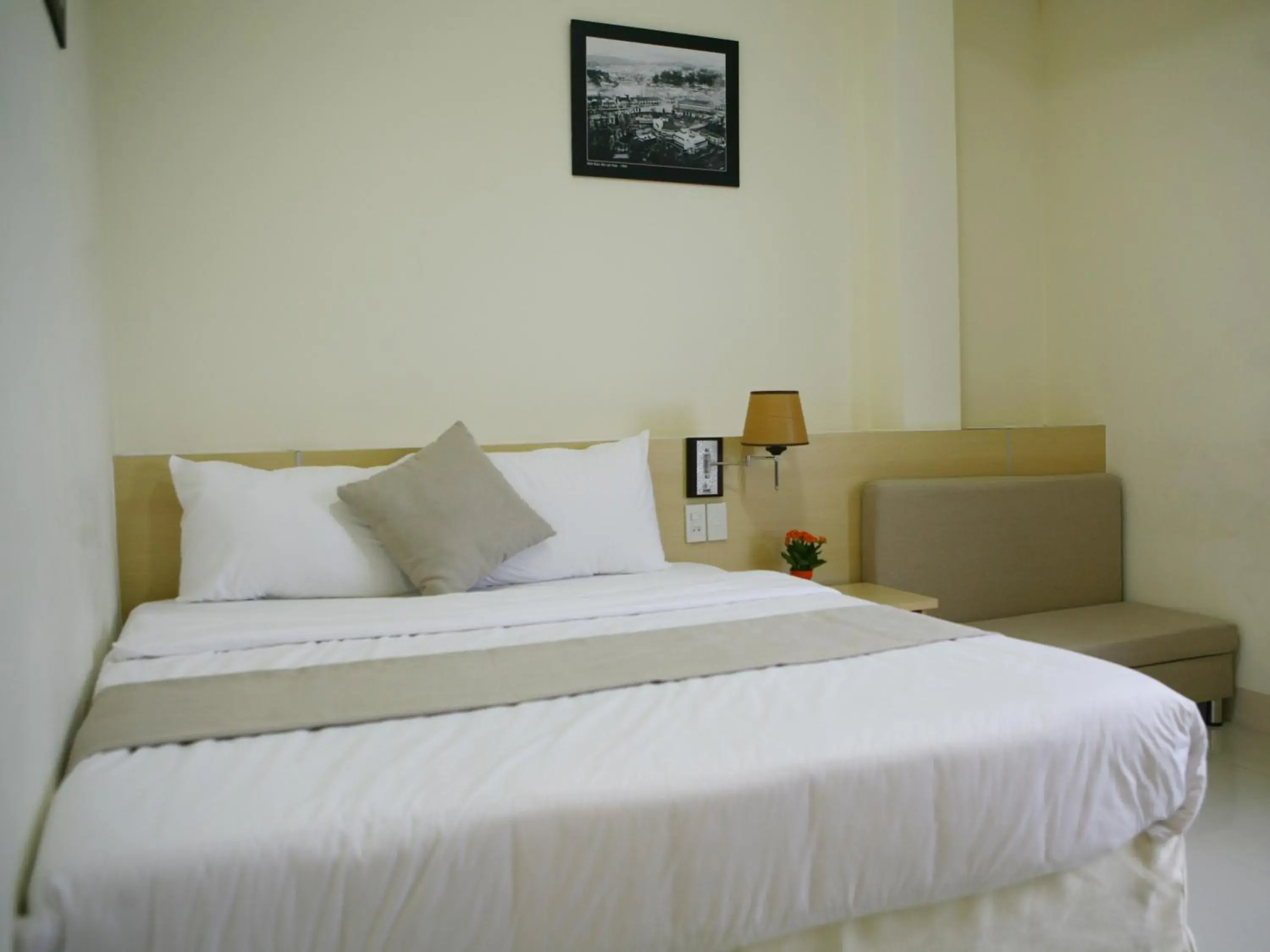 Bed in Ngoc Nguyen Anh Hotel Da Lat Bed in Ngoc Nguyen Anh Hotel Da Lat