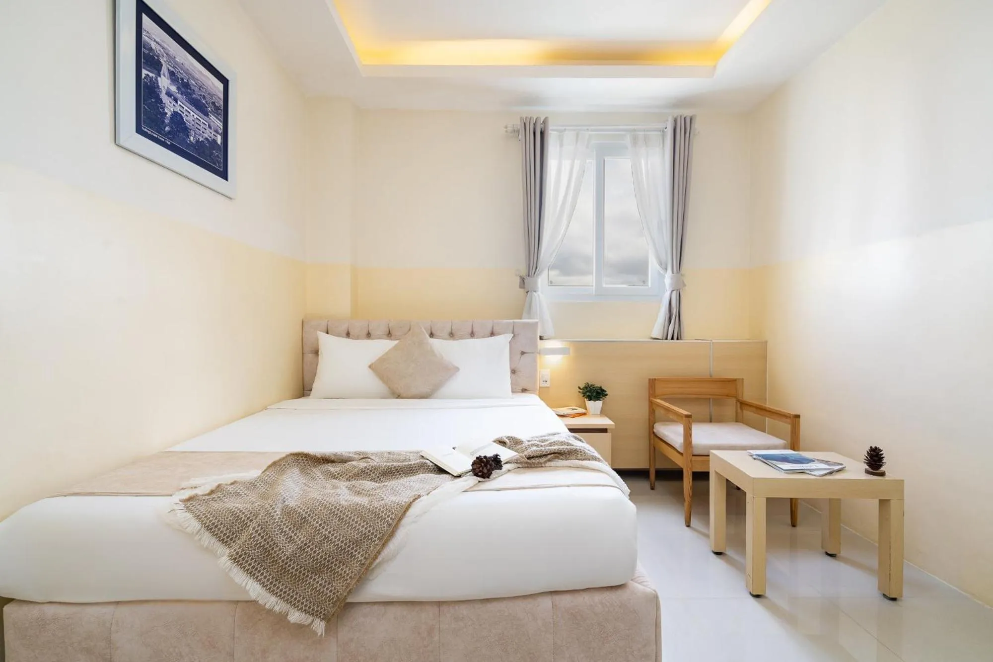 Photo of the whole room, Bed in Ngoc Nguyen Anh Hotel Da Lat