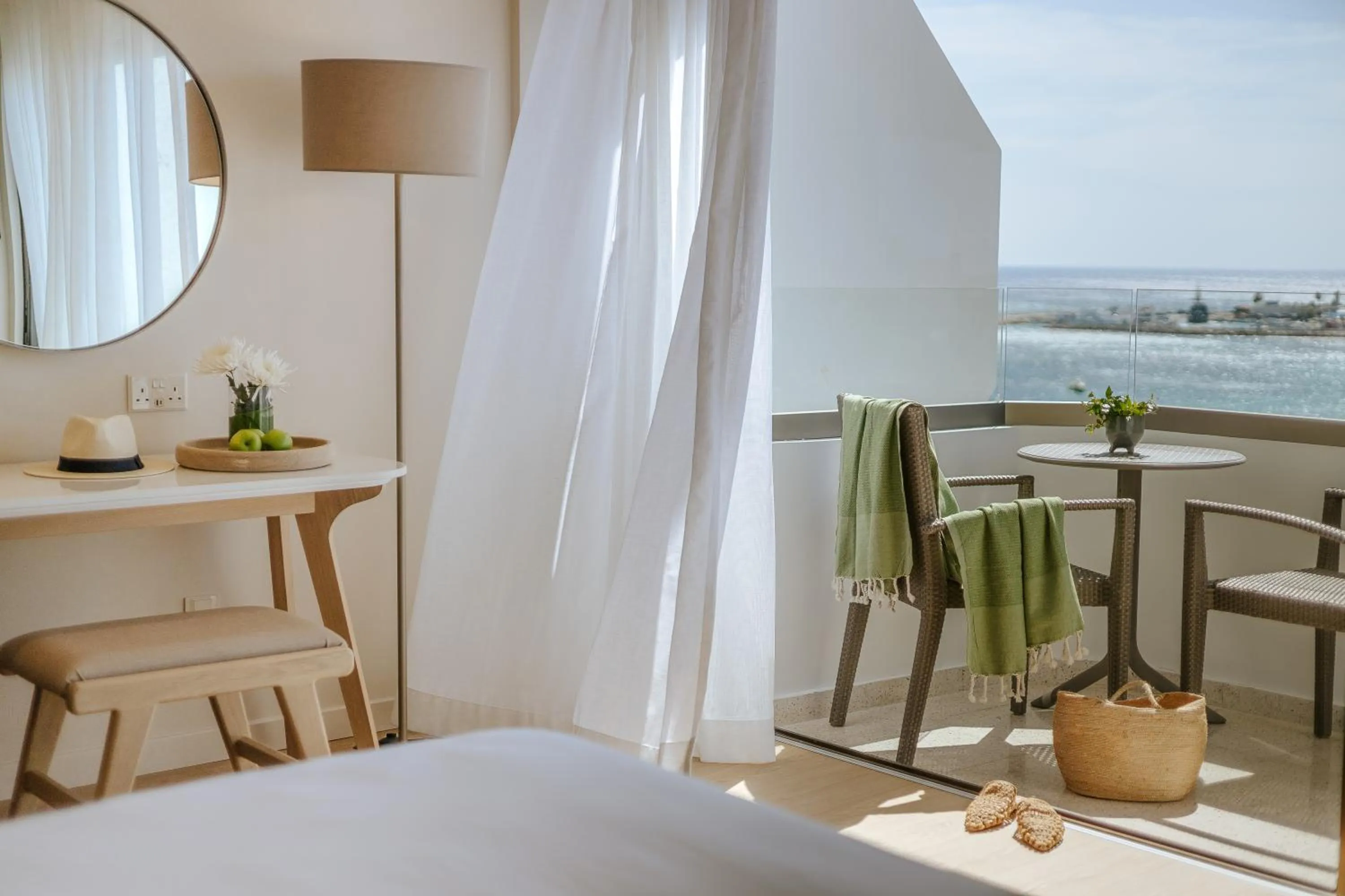 Balcony/Terrace, Bed in Alion Beach Hotel