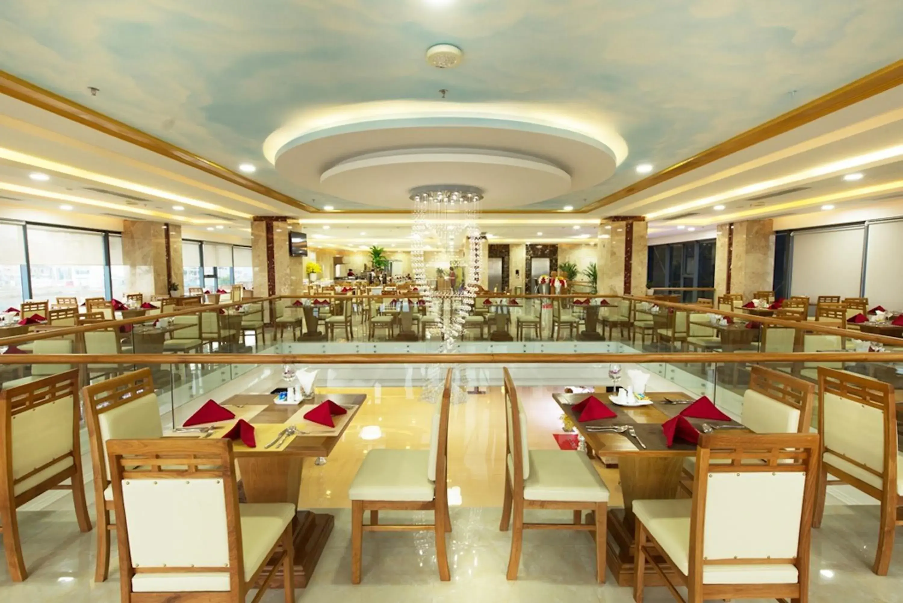 Restaurant/places to eat in Serene Beach Hotel Danang Restaurant/places to eat in Serene Beach Hotel Danang