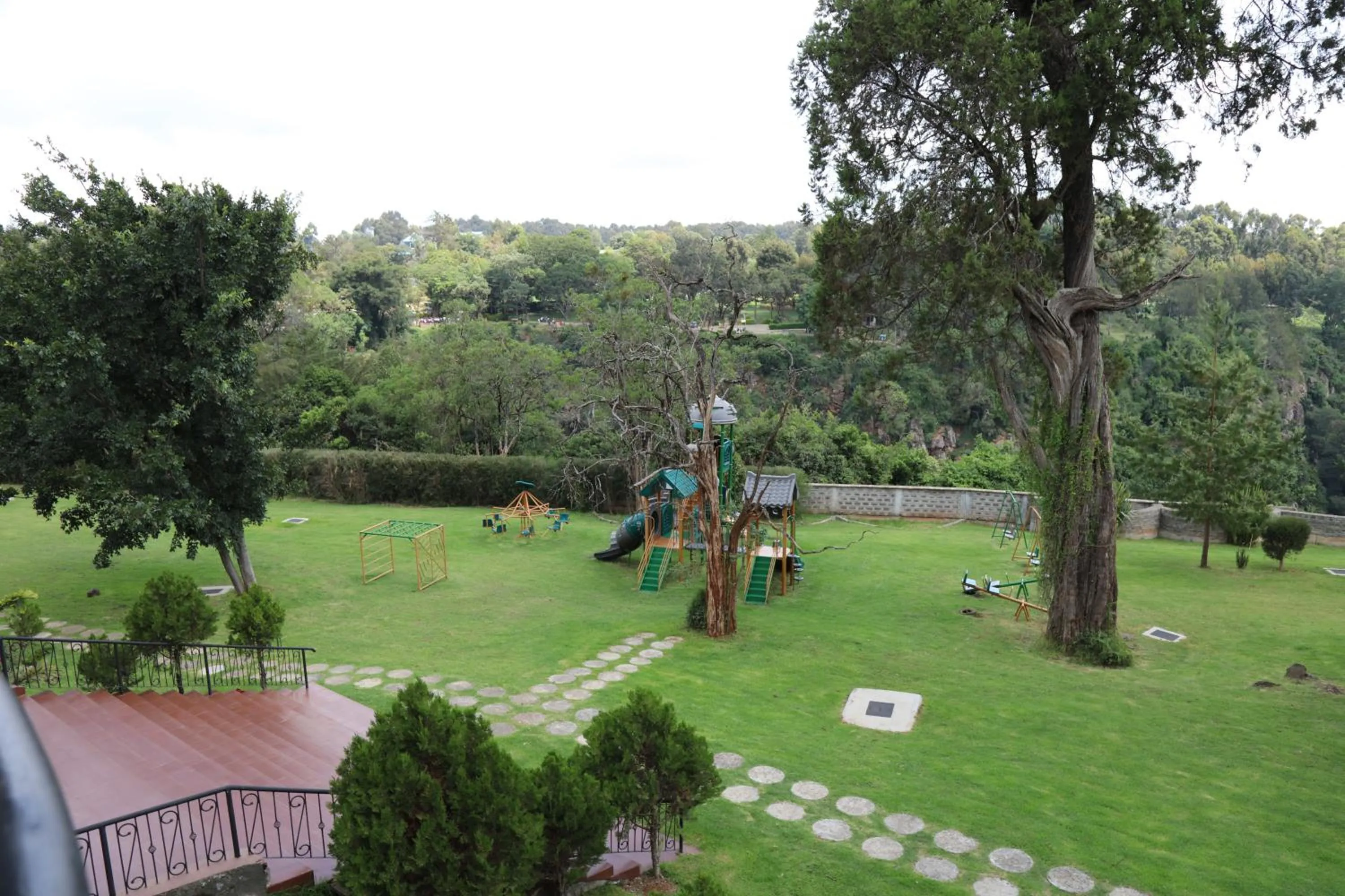 Communal lounge/ TV room in Panari Resort, BW Signature Collection