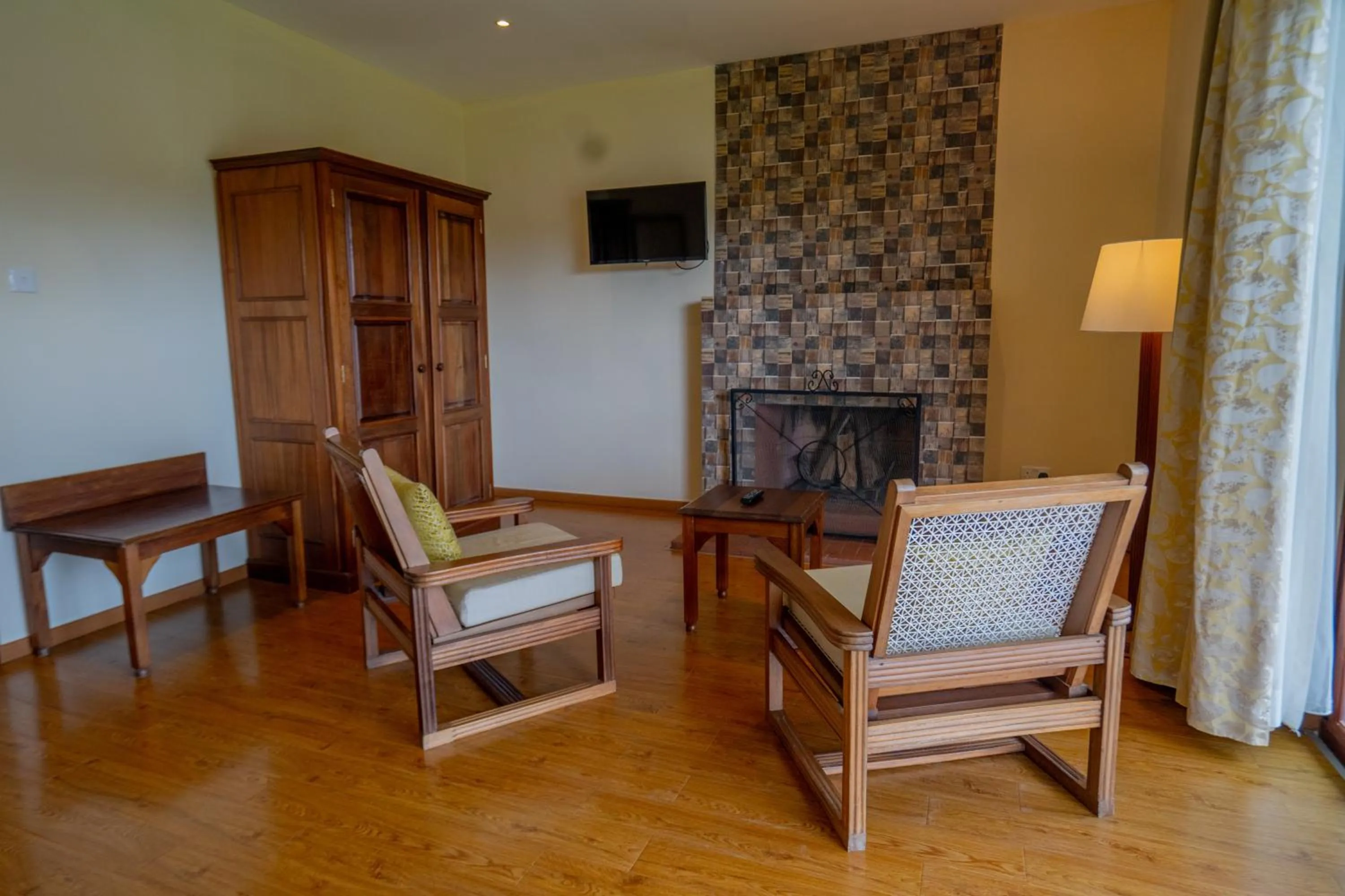 TV and multimedia in Panari Resort, BW Signature Collection