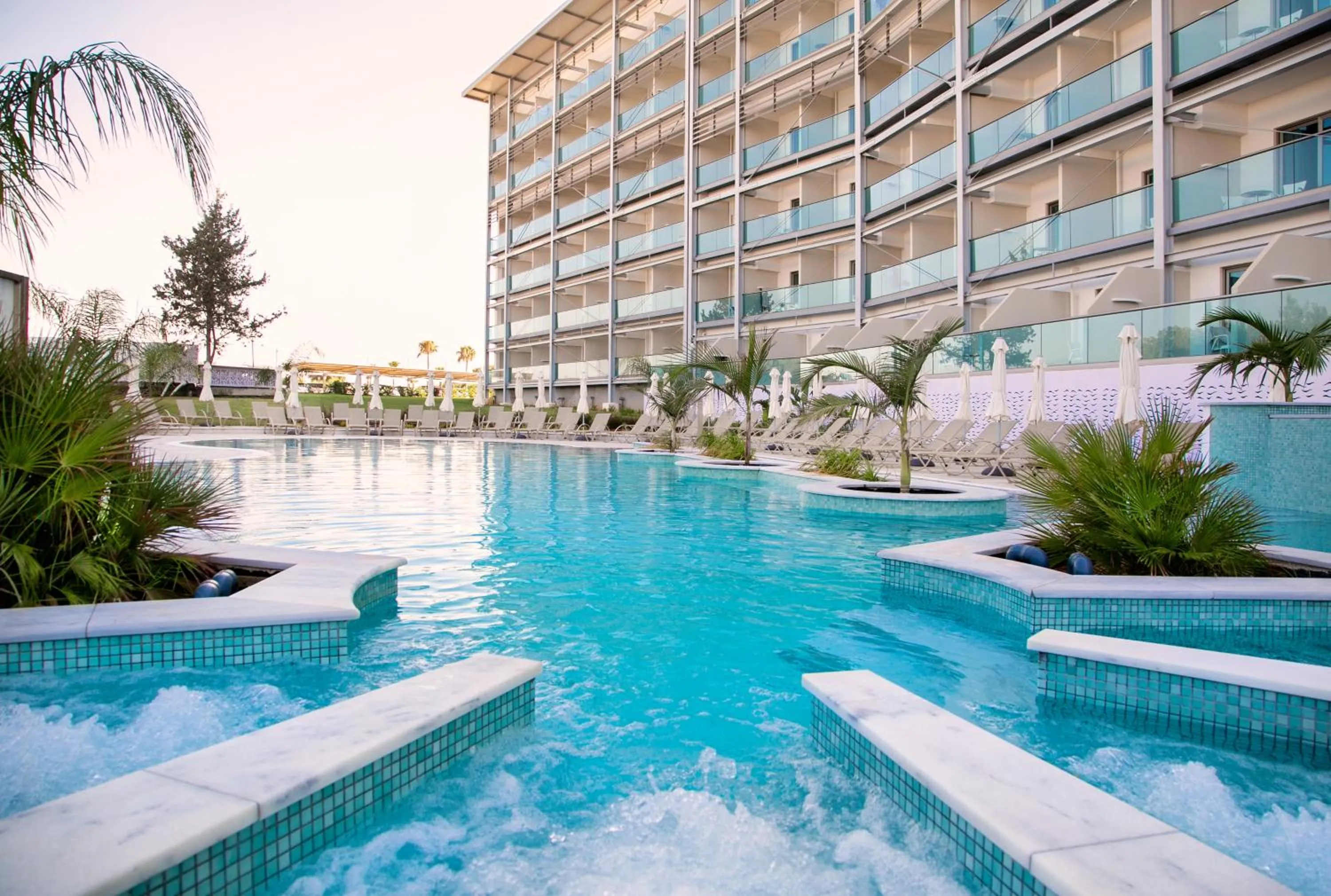 Asterias Beach Hotel