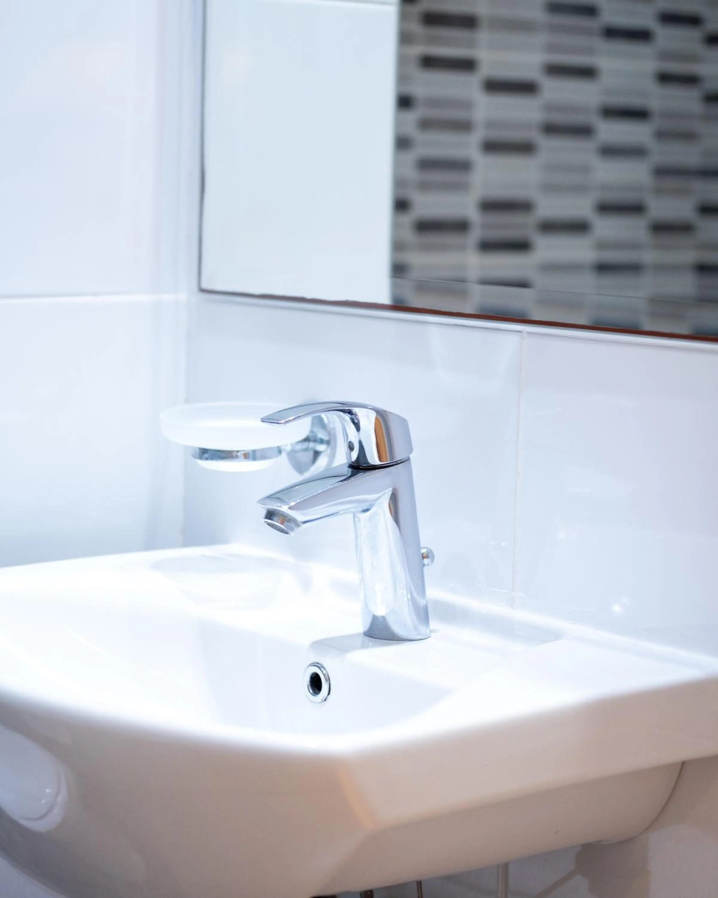 Bathroom in Kapetanios Bay Hotel Protaras