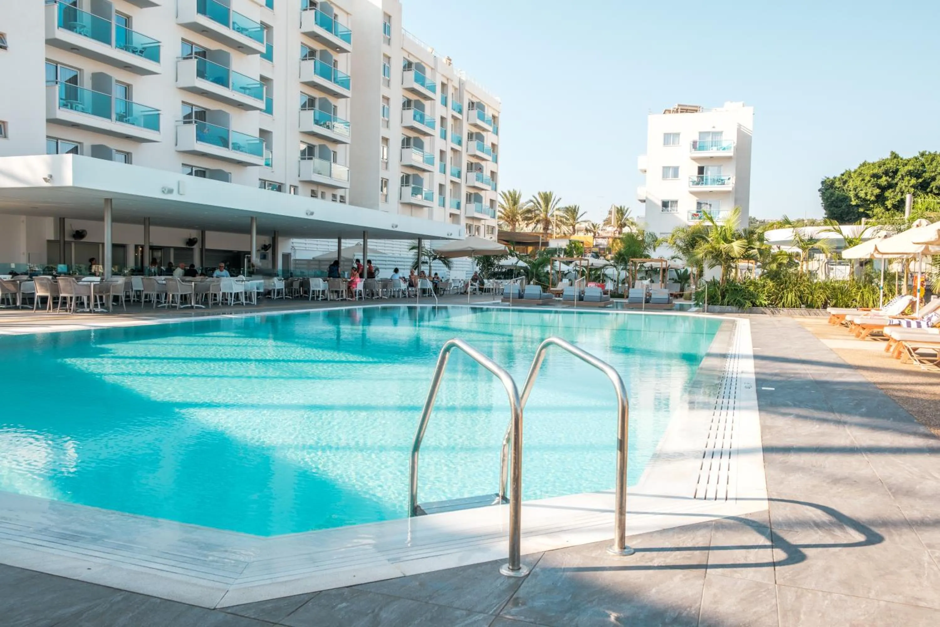 Swimming pool in Kapetanios Bay Hotel Protaras