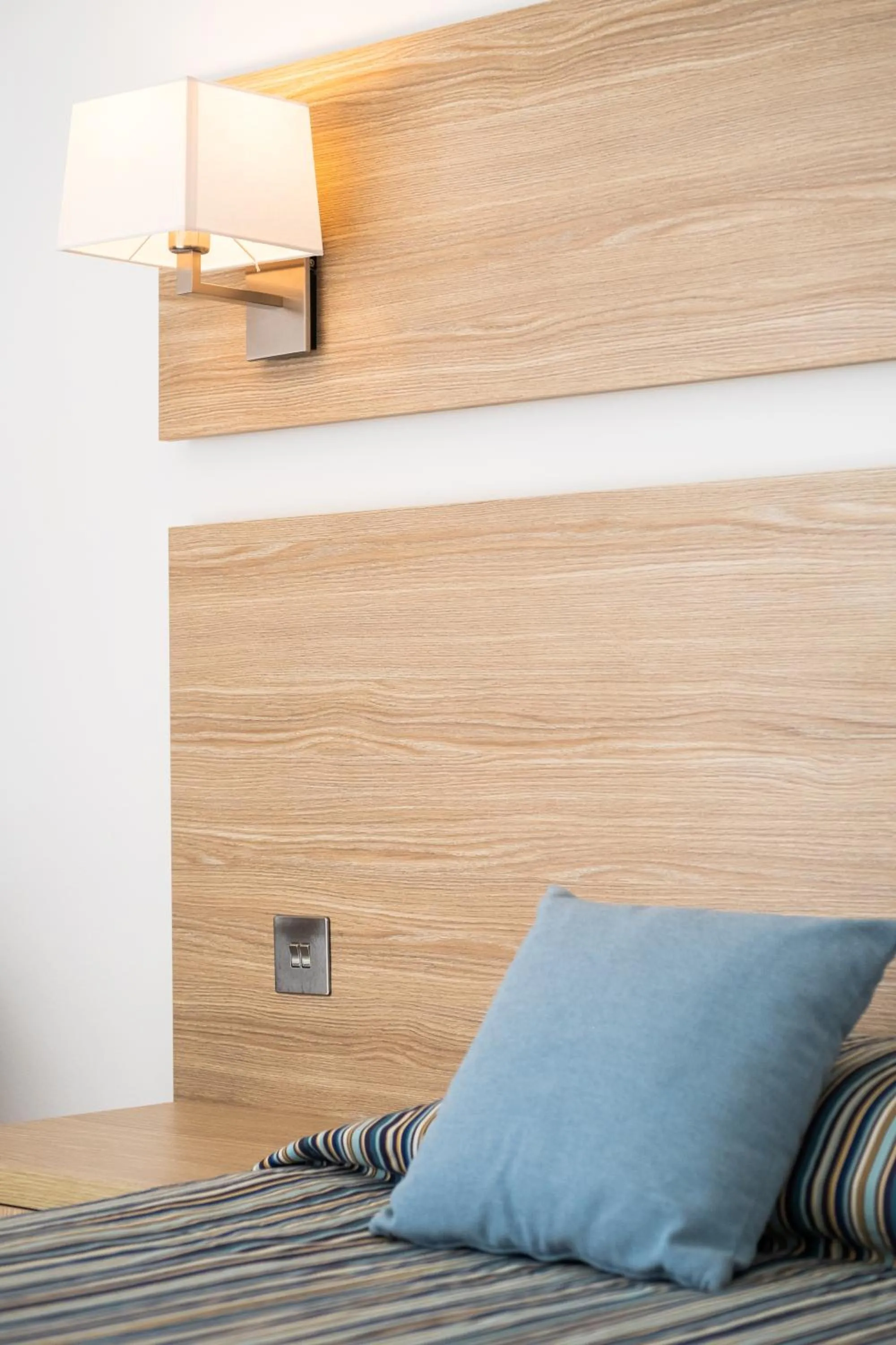 Bedroom, Bed in Kapetanios Bay Hotel Protaras