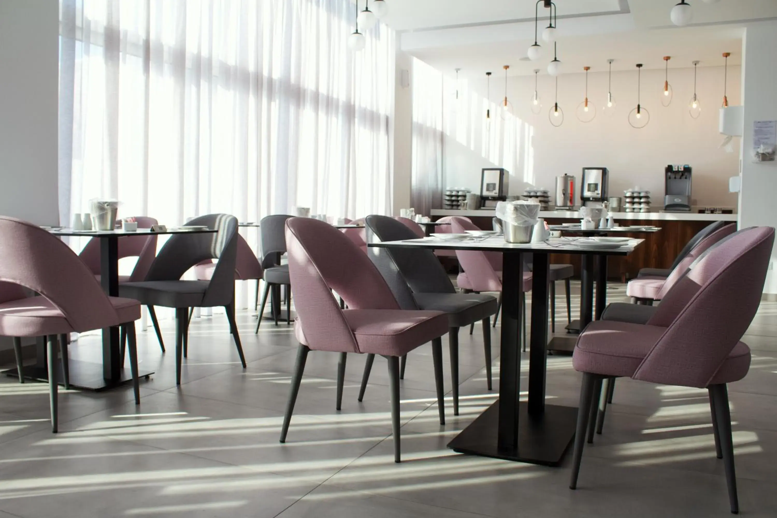 Restaurant/places to eat in Kapetanios Bay Hotel Protaras Restaurant/places to eat in Kapetanios Bay Hotel Protaras