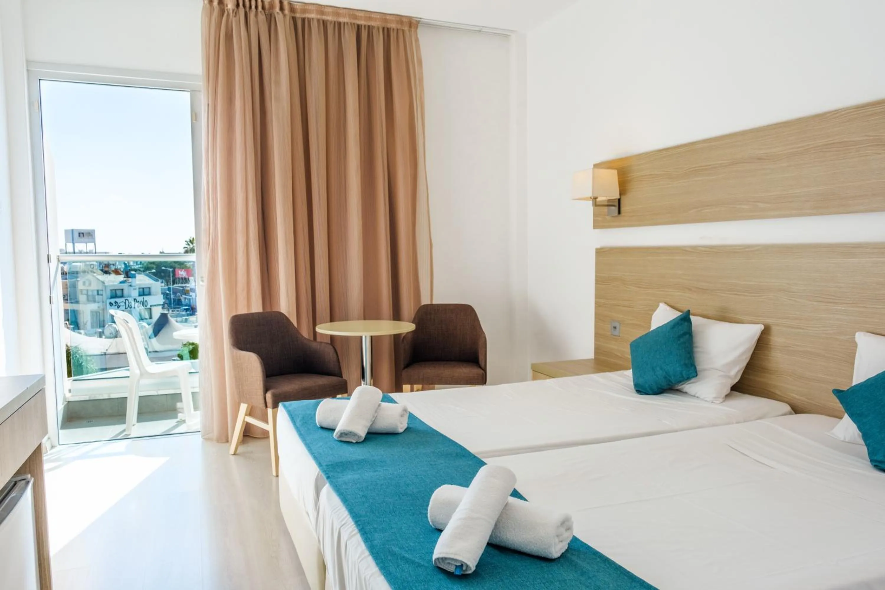 Photo of the whole room, Bed in Kapetanios Bay Hotel Protaras